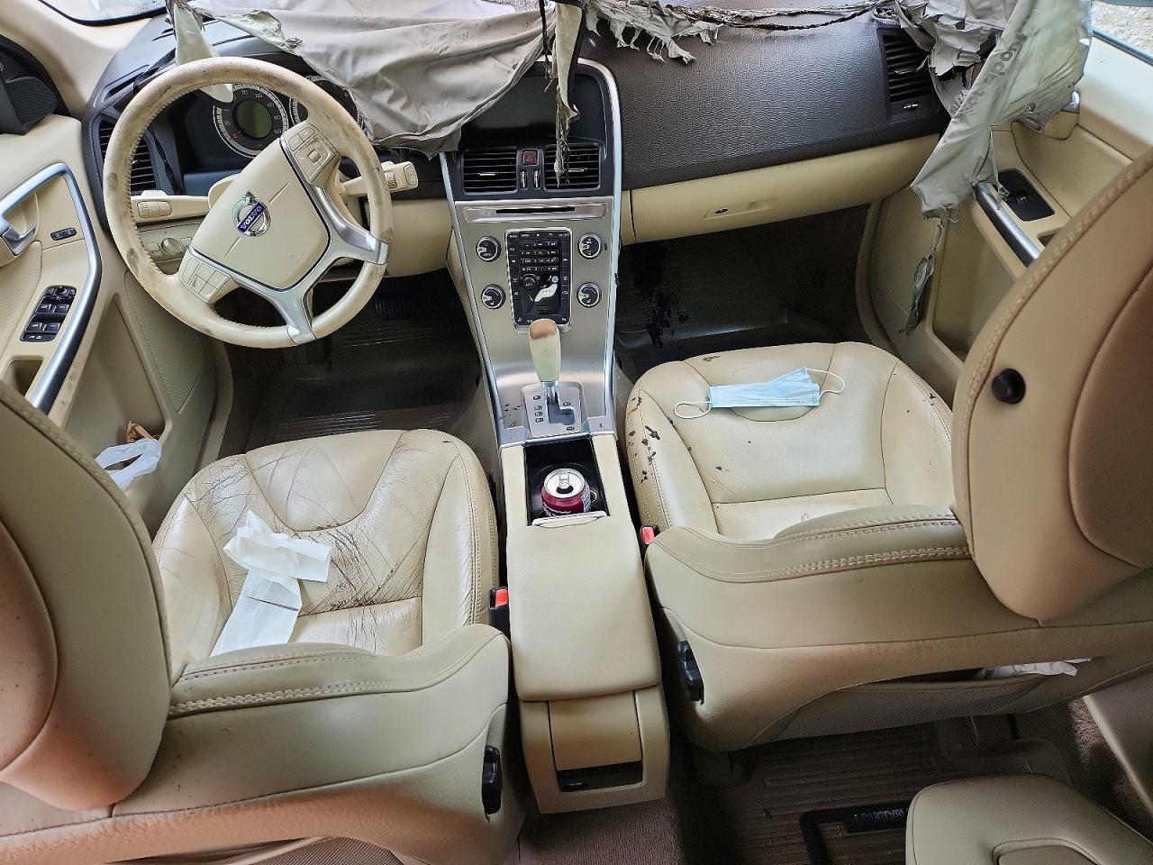 2012 Volvo Xc60 3.2 Beige vin: YV4952DZ5C2238669