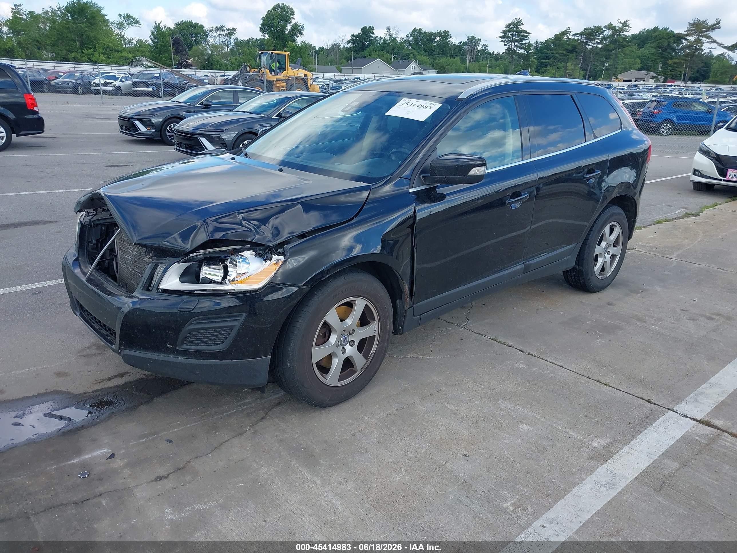 2011 Volvo Xc60 3.2/3.2 R-design Черный vin: YV4952DZ6B2138952