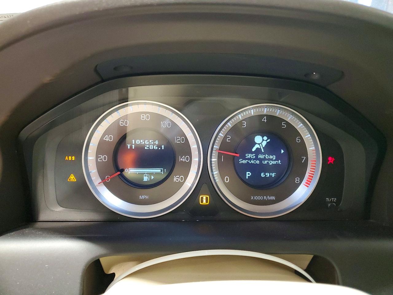 2012 Volvo Xc60 3.2 White vin: YV4952DZ6C2338005