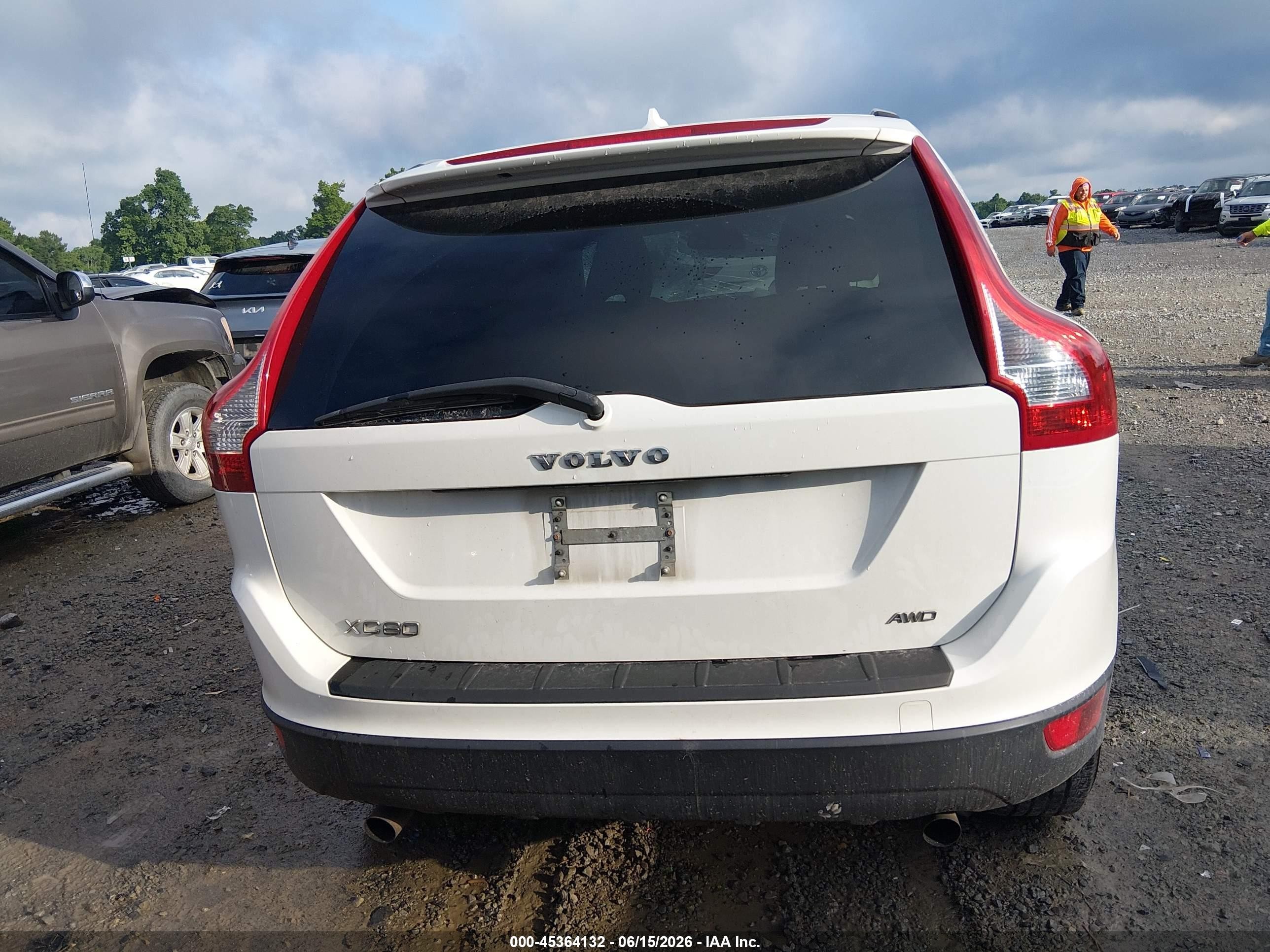 2011 Volvo Xc60 3.2 White vin: YV4952DZ8B2220052