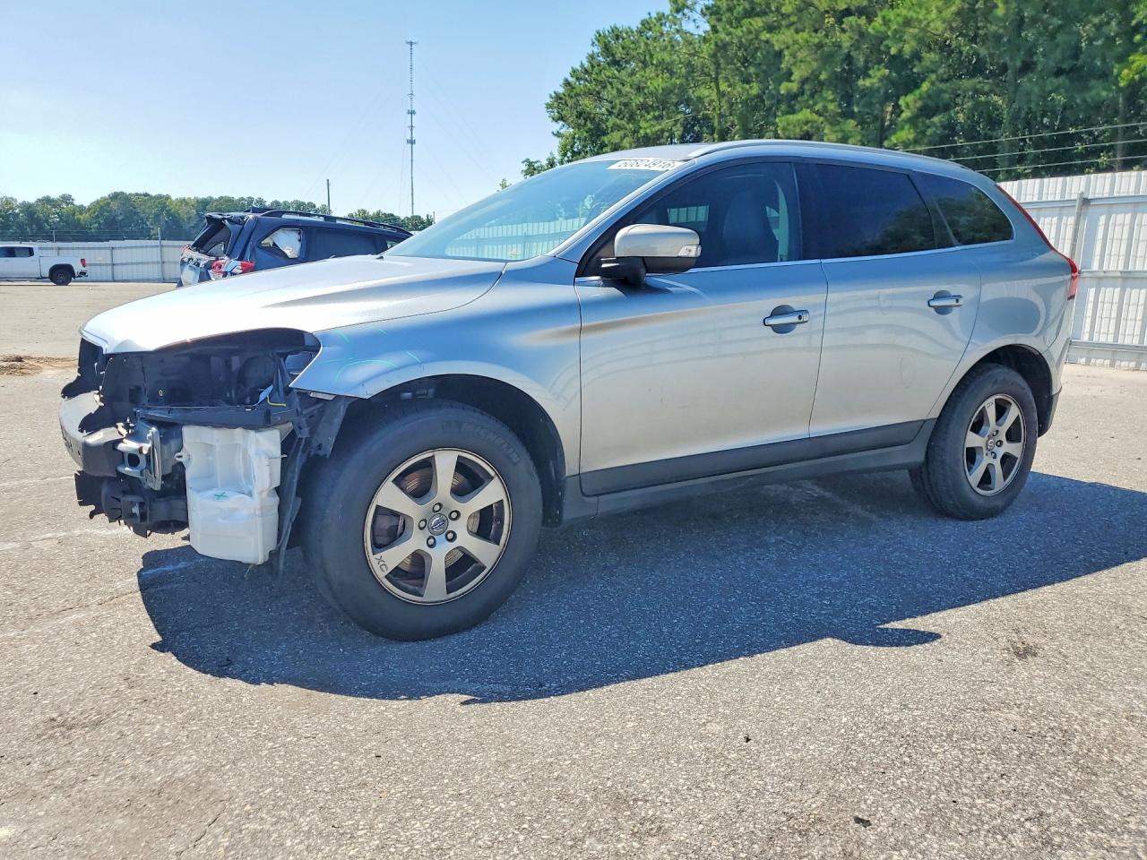 2012 Volvo Xc60 3.2 Серебряный vin: YV4952DZ8C2346977