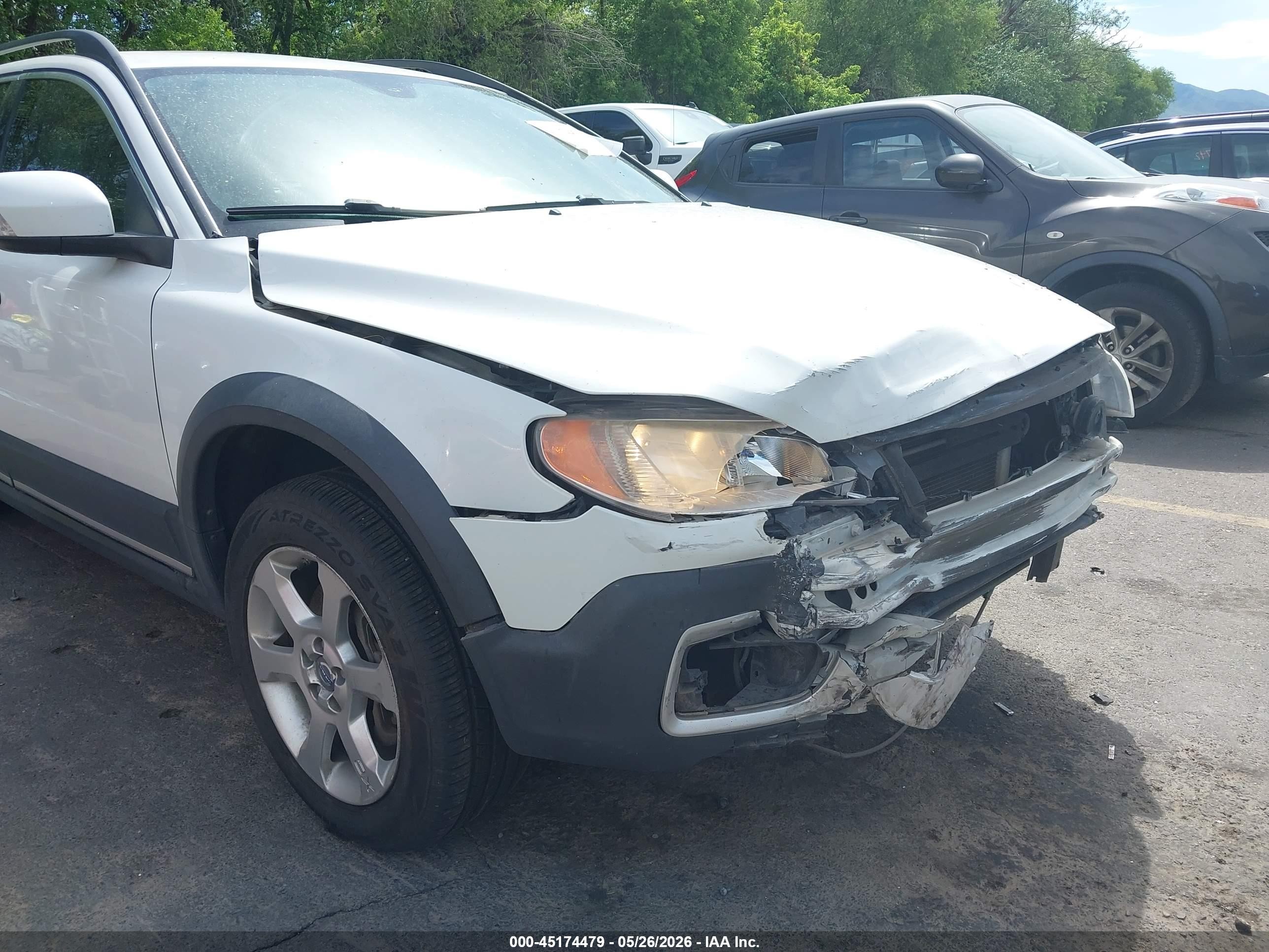 2010 Volvo Xc70 3.2 White vin: YV4960BZ0A1090177