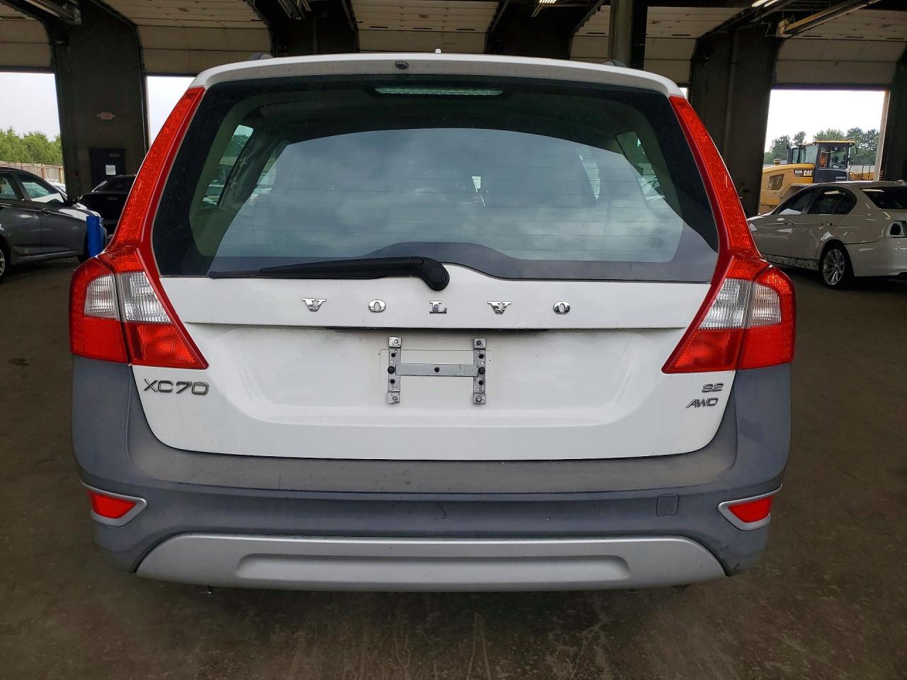2010 Volvo Xc70 3.2 White vin: YV4960BZ3A1085586