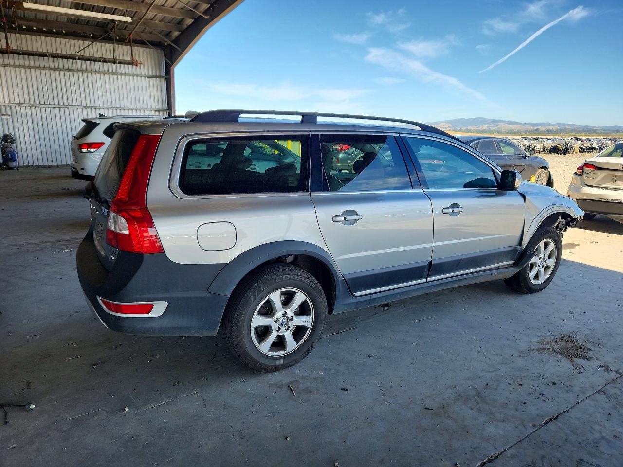 2010 Volvo Xc70 3.2 Silver vin: YV4960BZ4A1086682