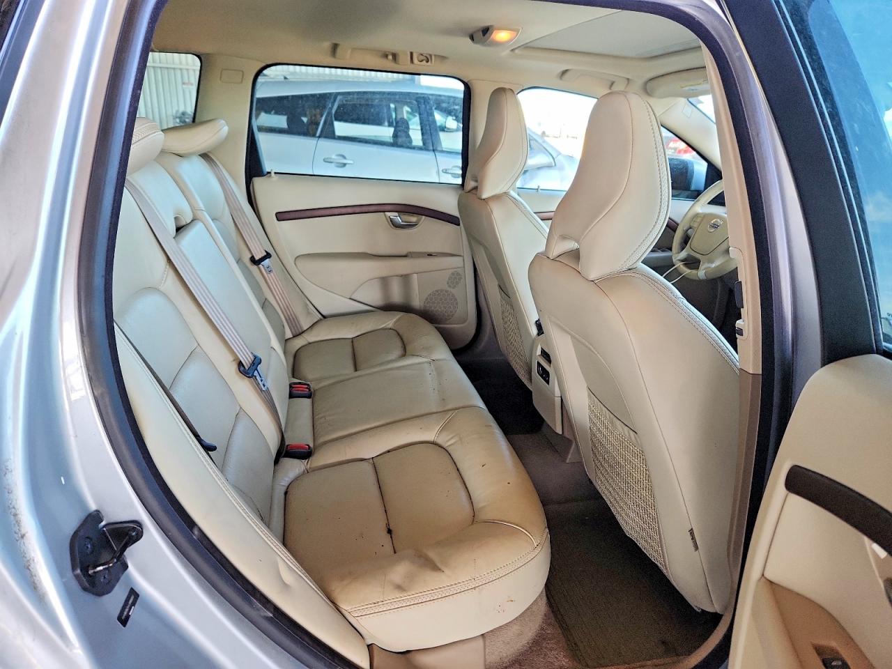 2010 Volvo Xc70 3.2 Silver vin: YV4960BZ4A1086682