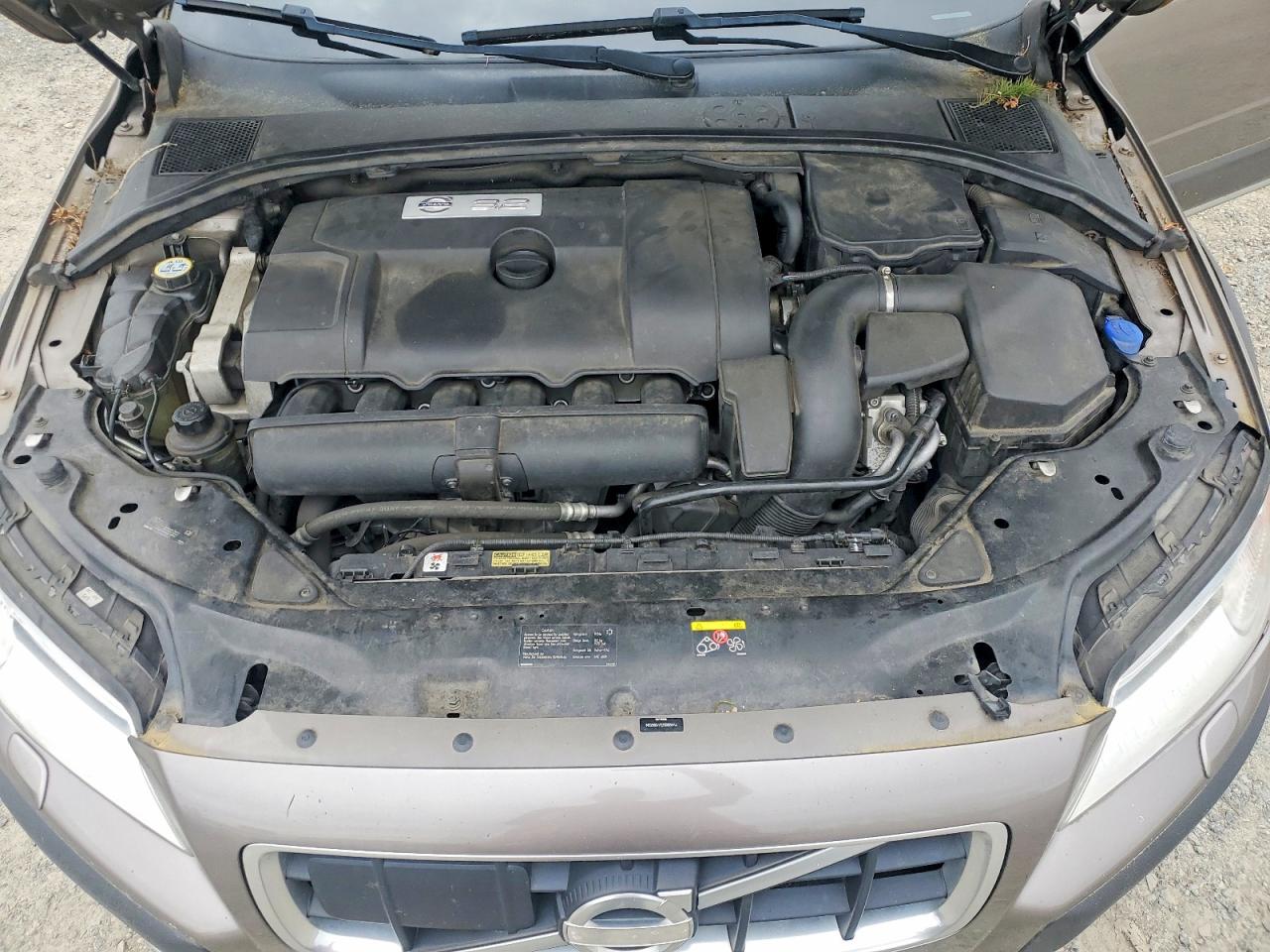 2010 Volvo Xc70 3.2 Gray vin: YV4960BZ5A1090594