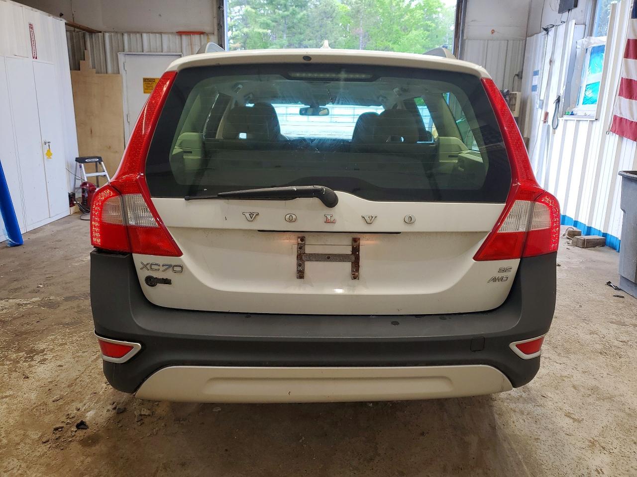 2010 Volvo Xc70 3.2 White vin: YV4960BZ6A1079748