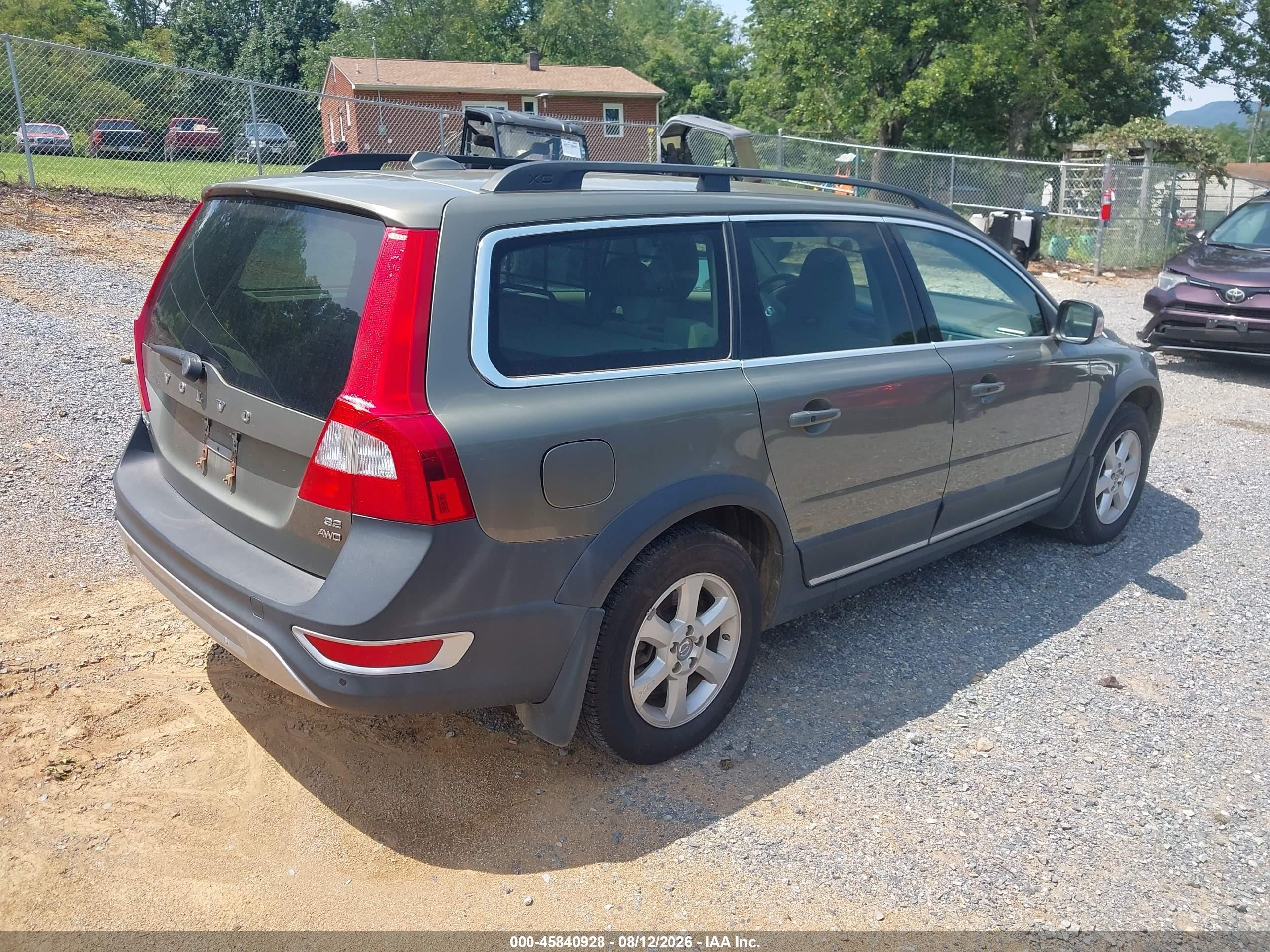 2010 Volvo Xc70 3.2 Золотой vin: YV4960BZ9A1085219