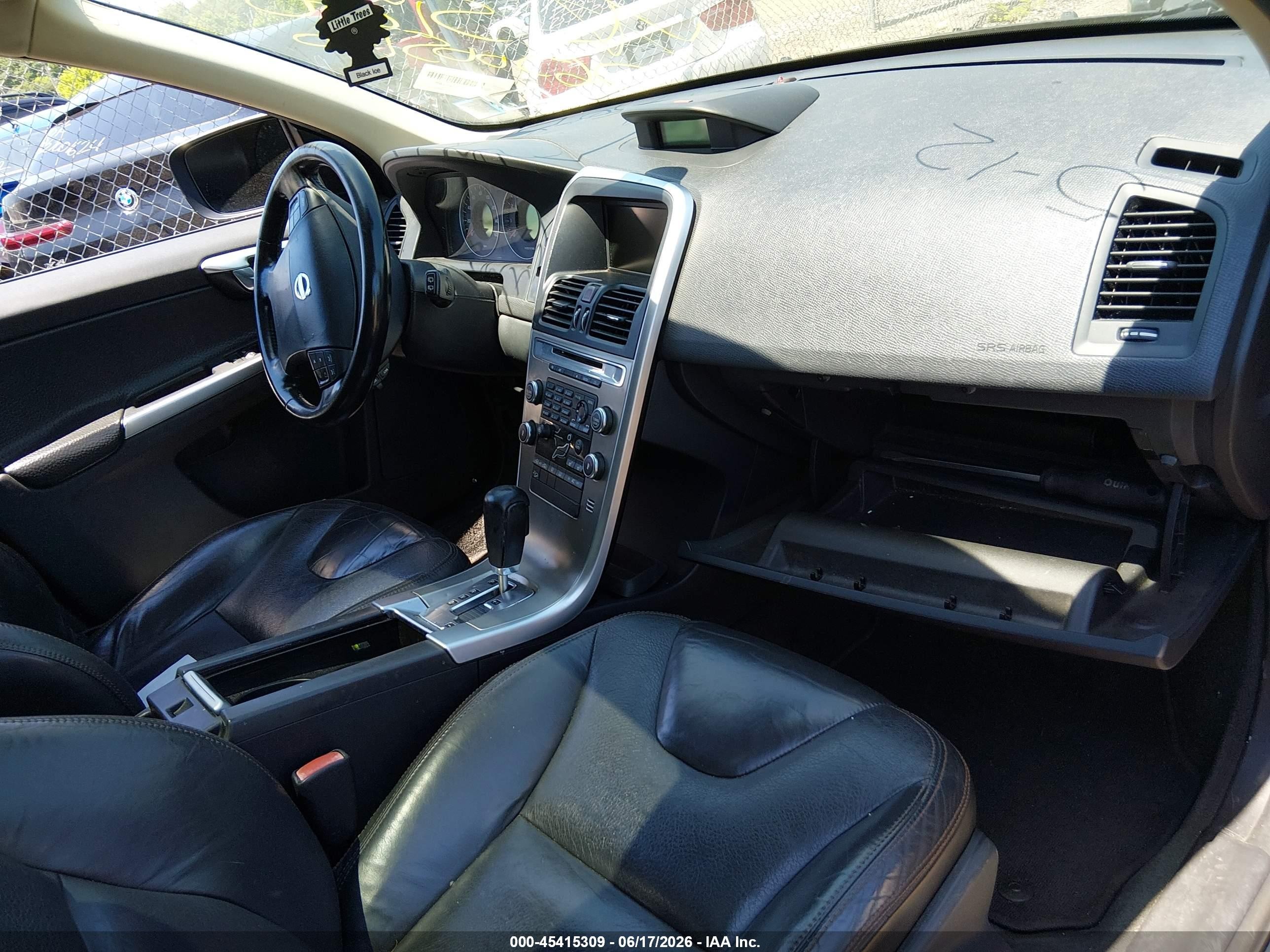2010 Volvo Xc60 3.2 Gray vin: YV4960DZ3A2062848