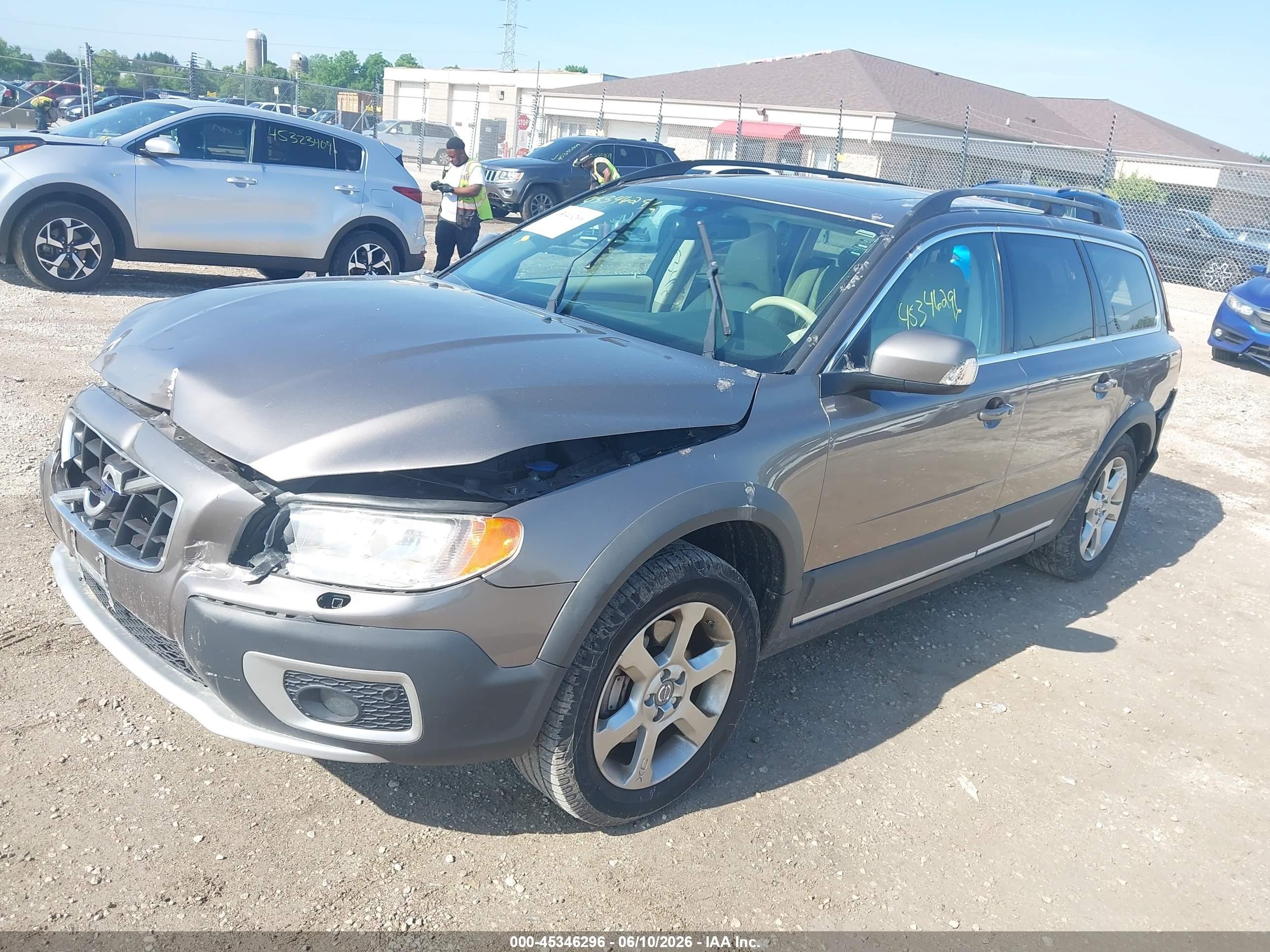 2010 Volvo Xc70 3.2 Gray vin: YV4982BZ1A1078349