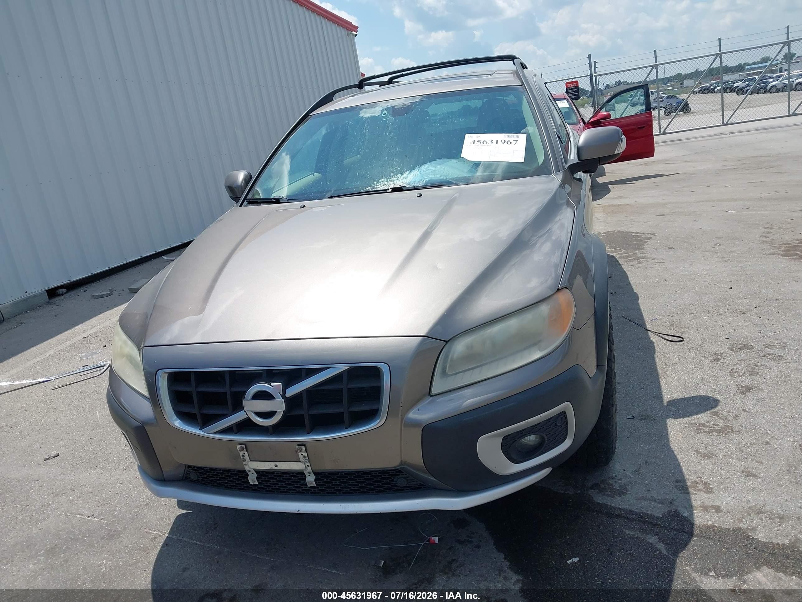 2010 Volvo Xc70 3.2 Brown vin: YV4982BZ1A1083048