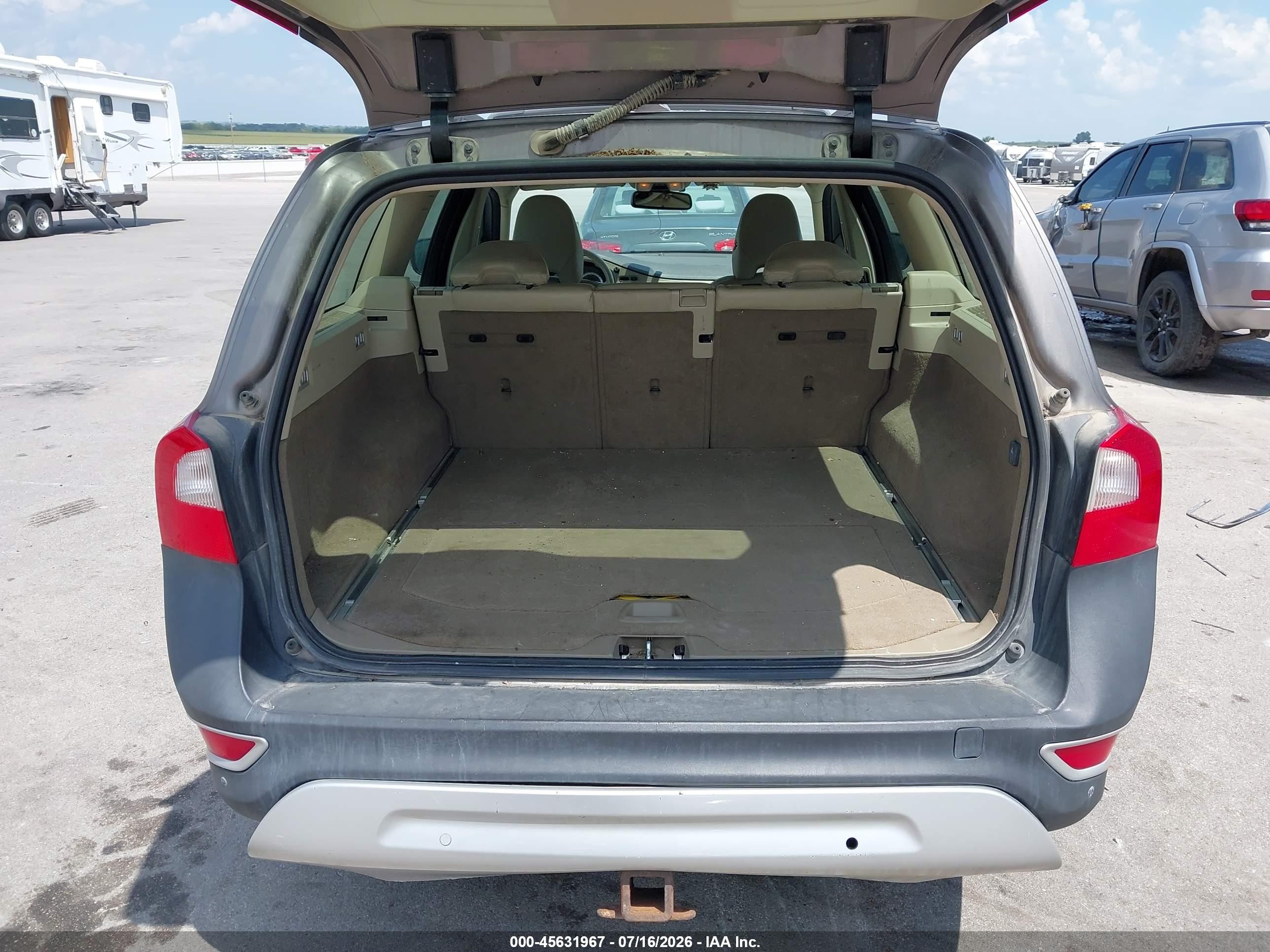 2010 Volvo Xc70 3.2 Brown vin: YV4982BZ1A1083048