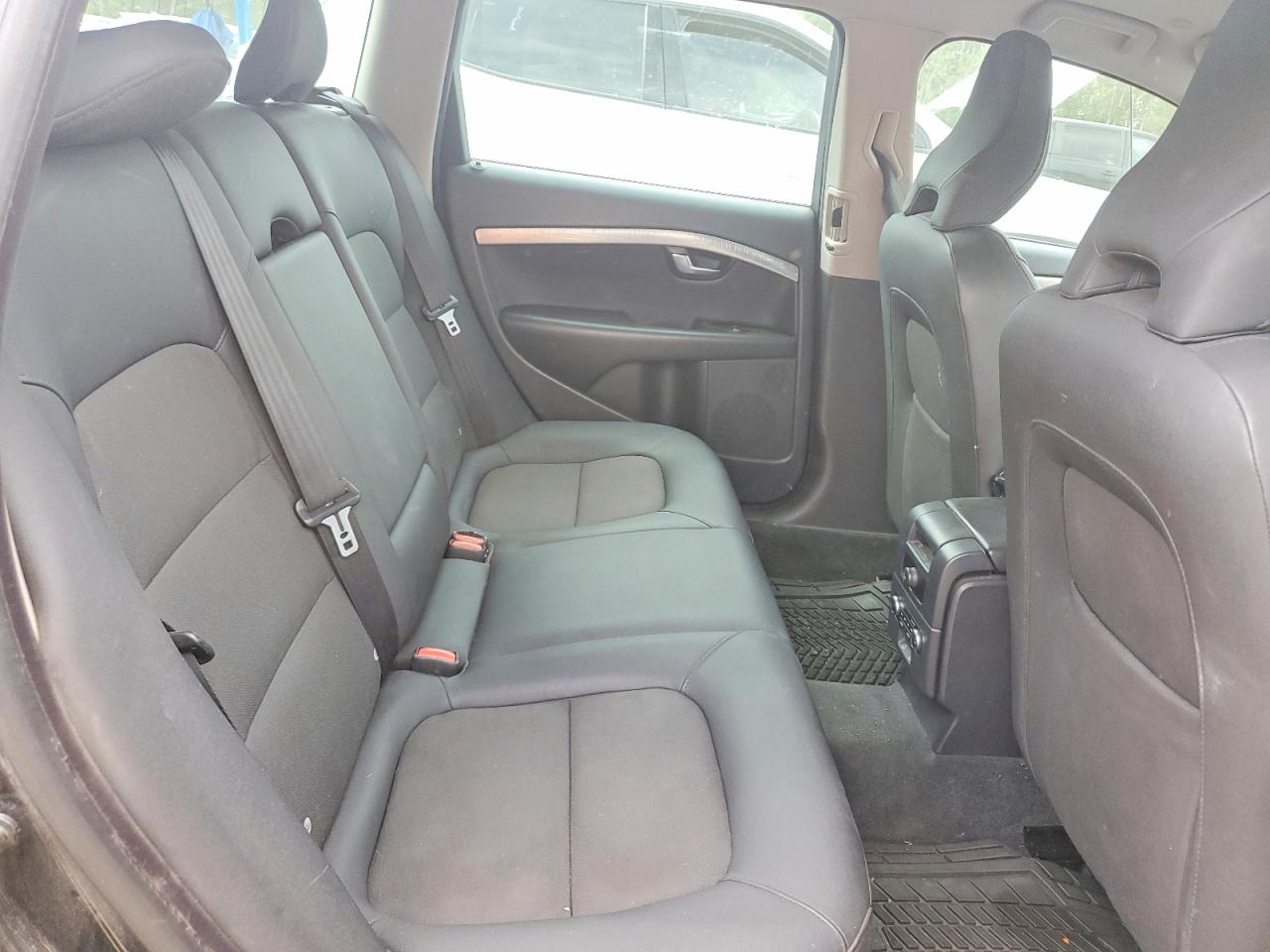 2010 Volvo Xc70 3.2 Black vin: YV4982BZ2A1075492