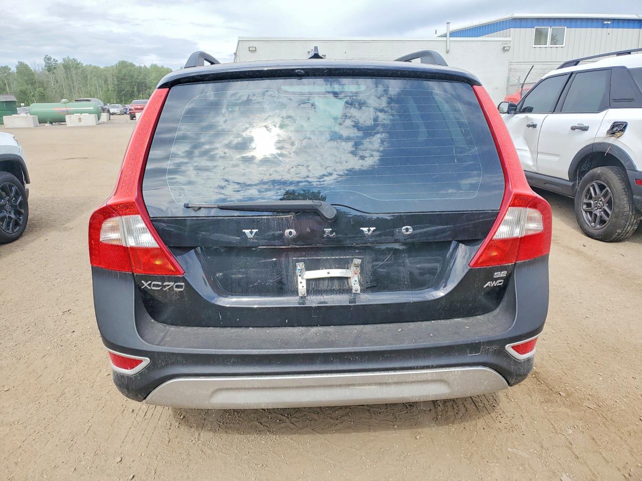 2010 Volvo Xc70 3.2 Black vin: YV4982BZ2A1075492