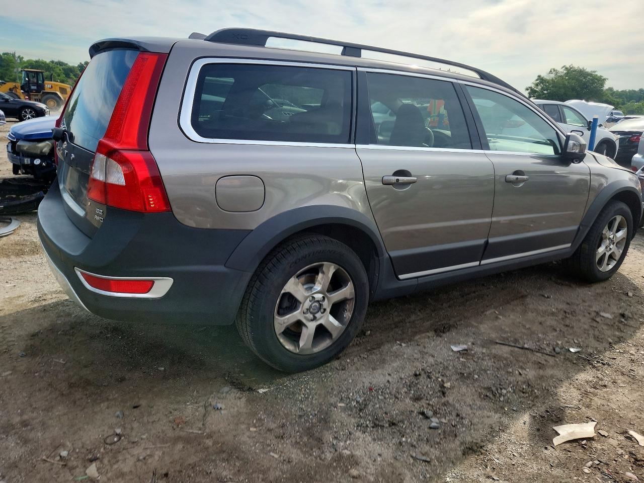 2010 Volvo Xc70 3.2 Золотой vin: YV4982BZ4A1091953