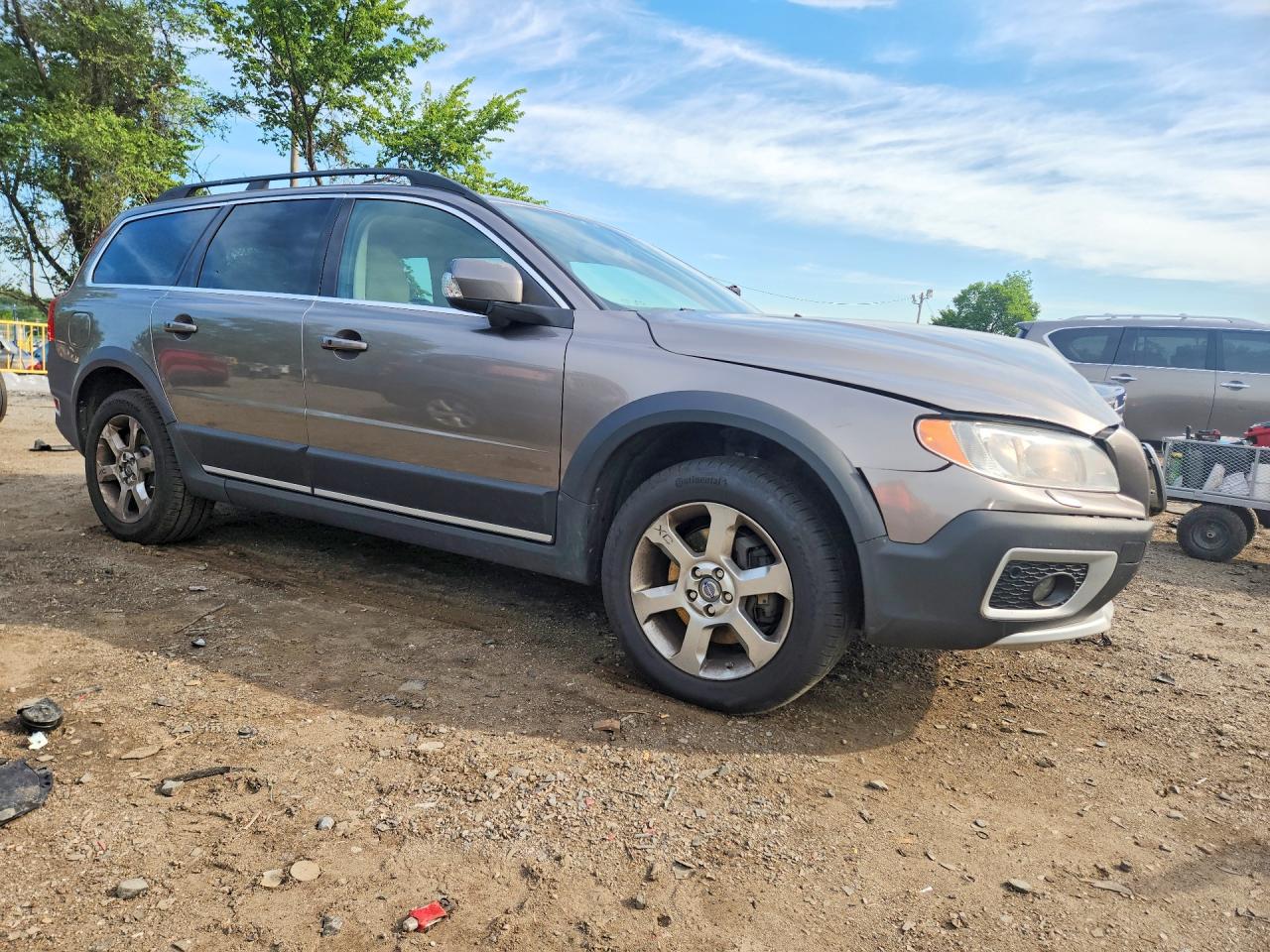 2010 Volvo Xc70 3.2 Золотой vin: YV4982BZ4A1091953