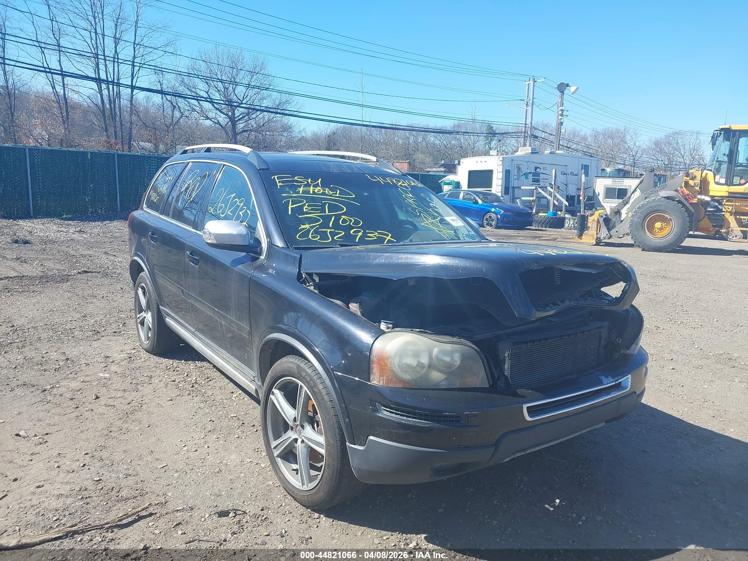 YV4982CT7A1536907