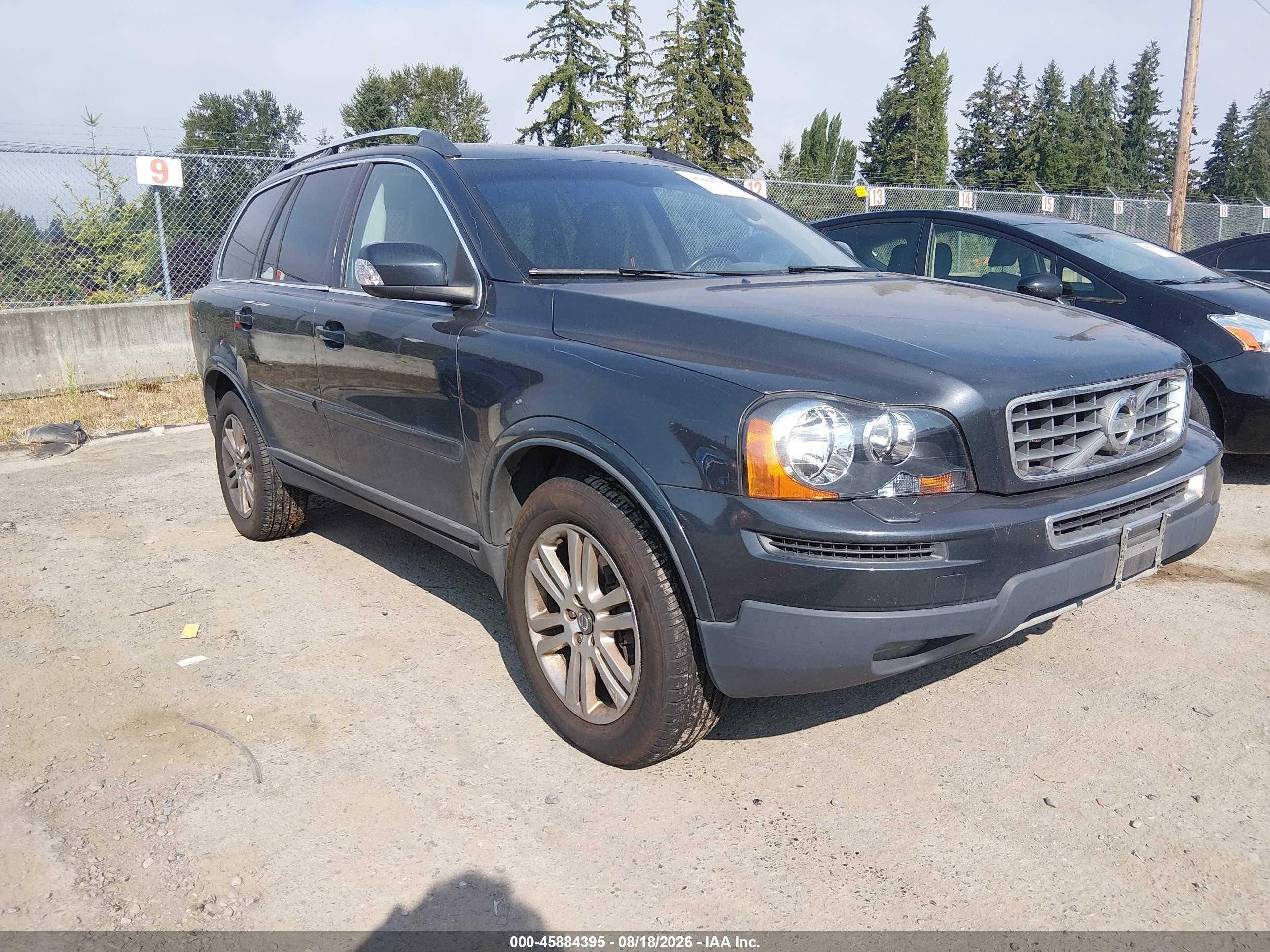 YV4982CZ3A1555359