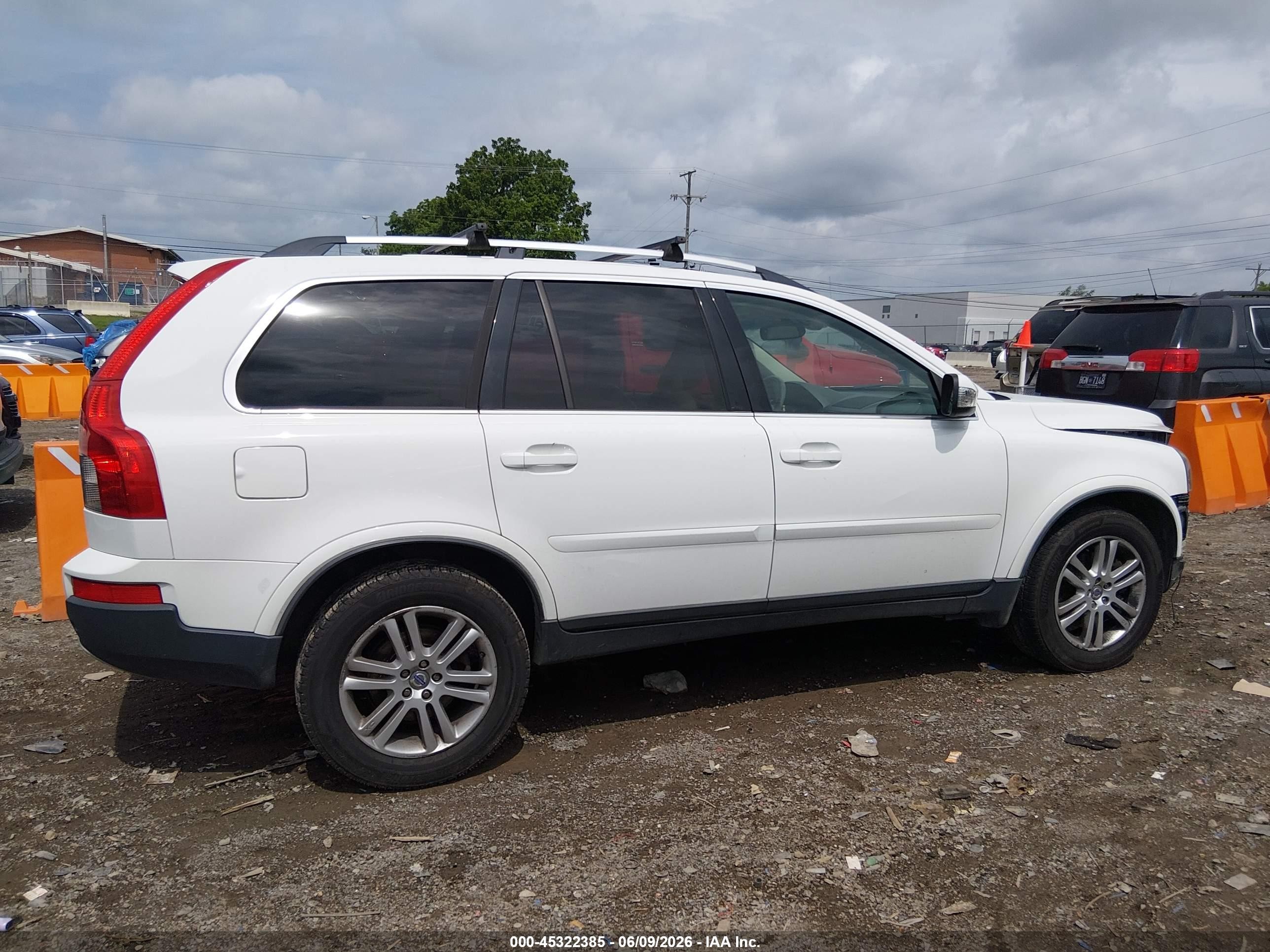2010 Volvo Xc90 3.2 Белый vin: YV4982CZ5A1549854