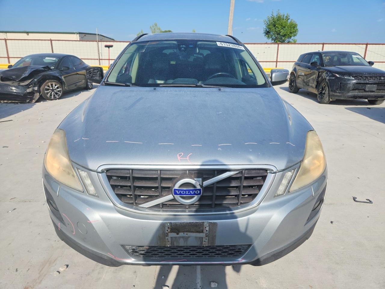 2010 Volvo Xc60 3.2 Серебряный vin: YV4982DL4A2077747