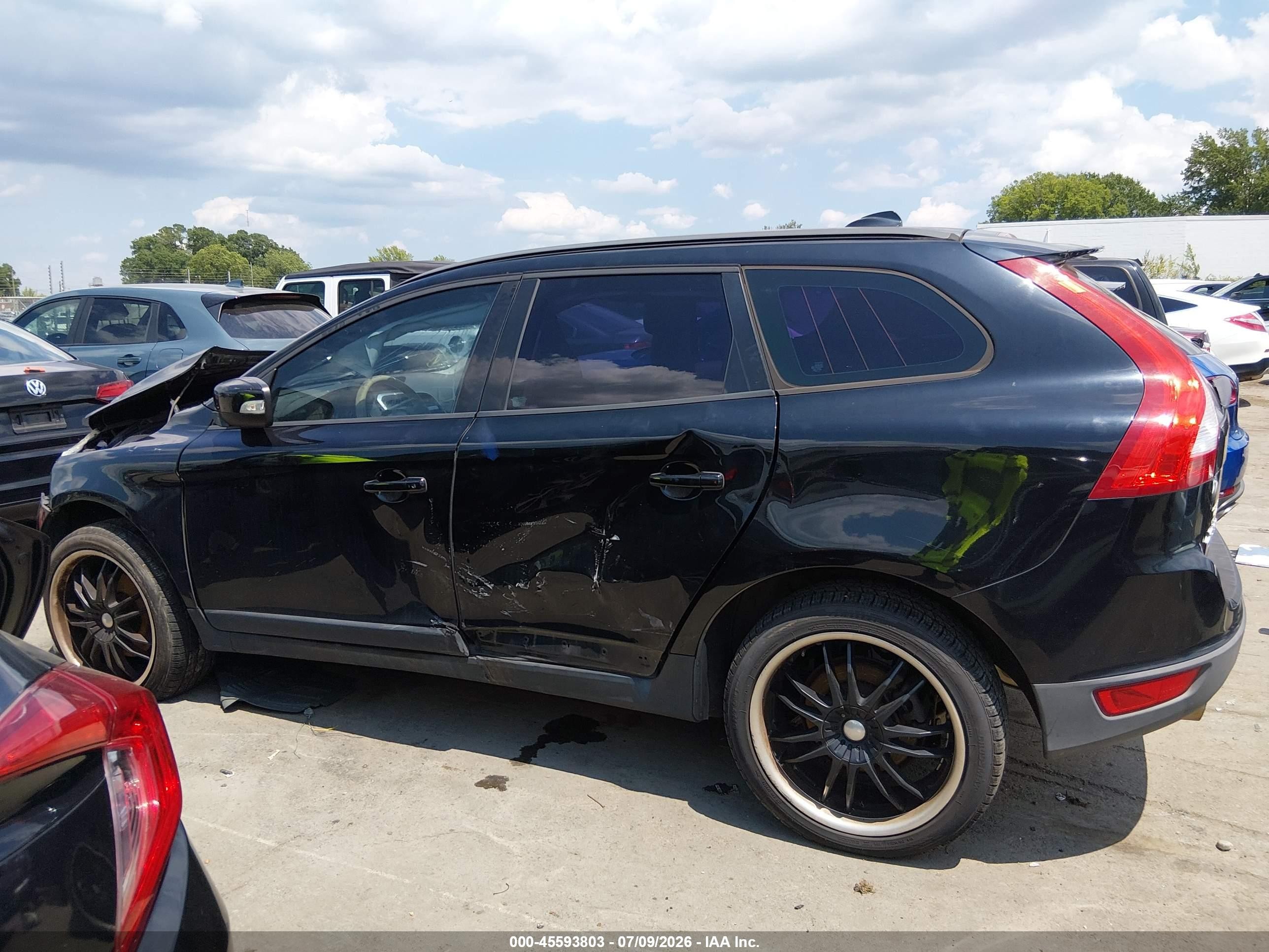 2010 Volvo Xc60 3.2 Black vin: YV4982DL7A2108814