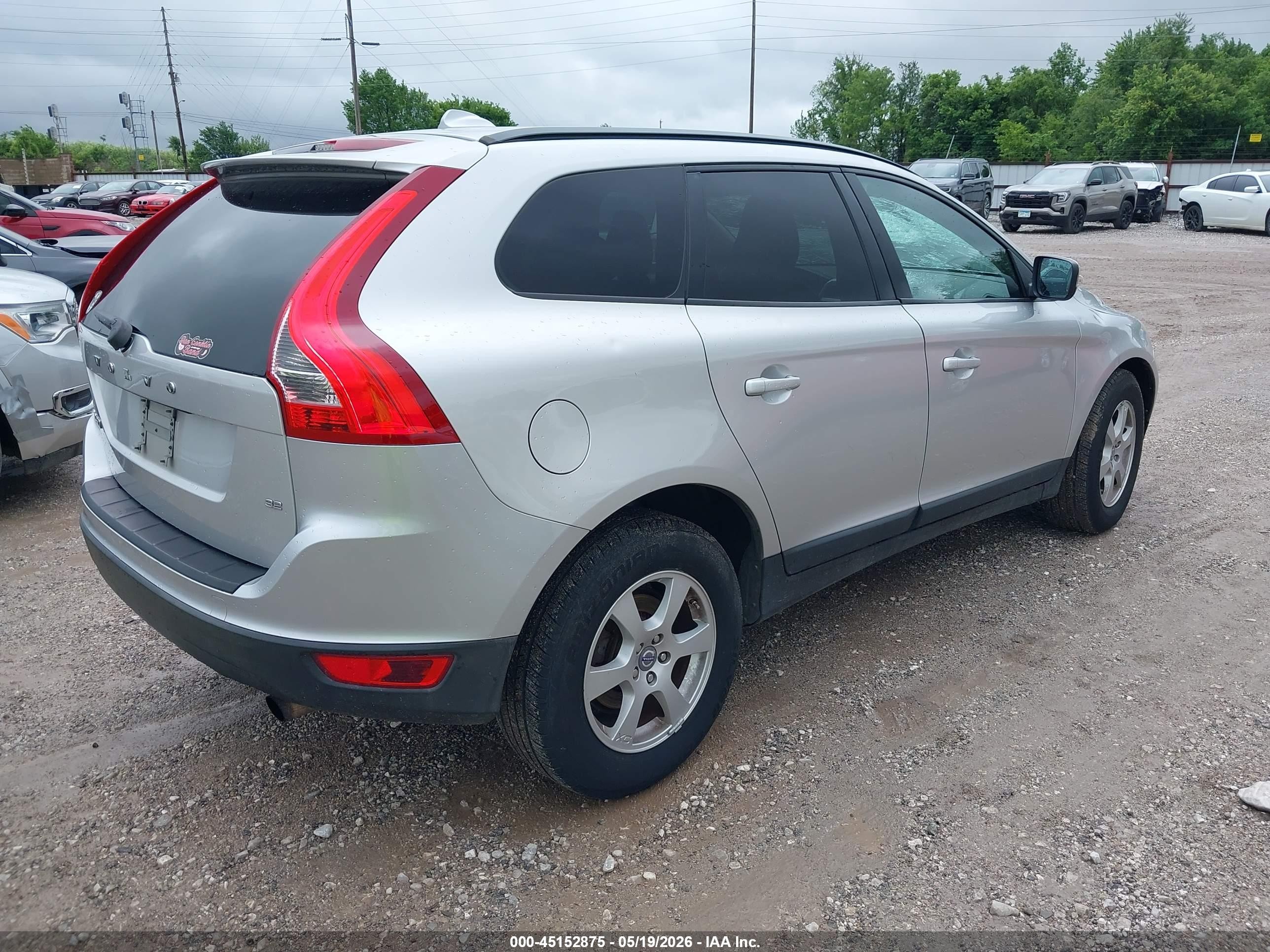 2010 Volvo Xc60 3.2 Silver vin: YV4982DL9A2060958