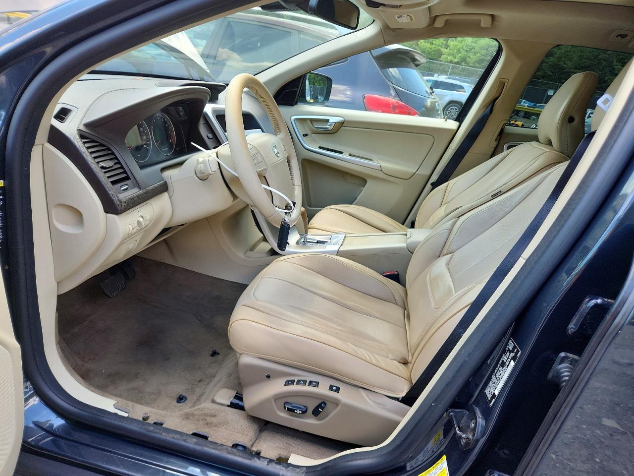 2010 Volvo Xc60 3.2 Gray vin: YV4982DZ6A2051199