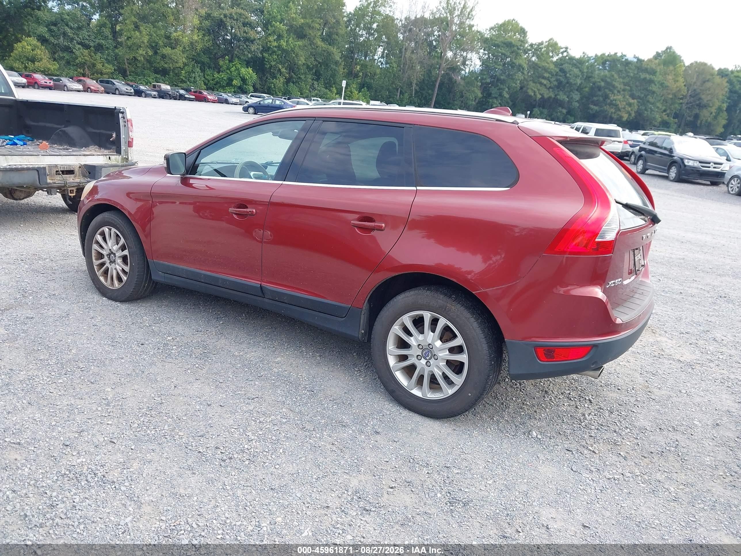 2010 Volvo Xc60 T6/t6 R-design Red vin: YV4992DZ1A2126937