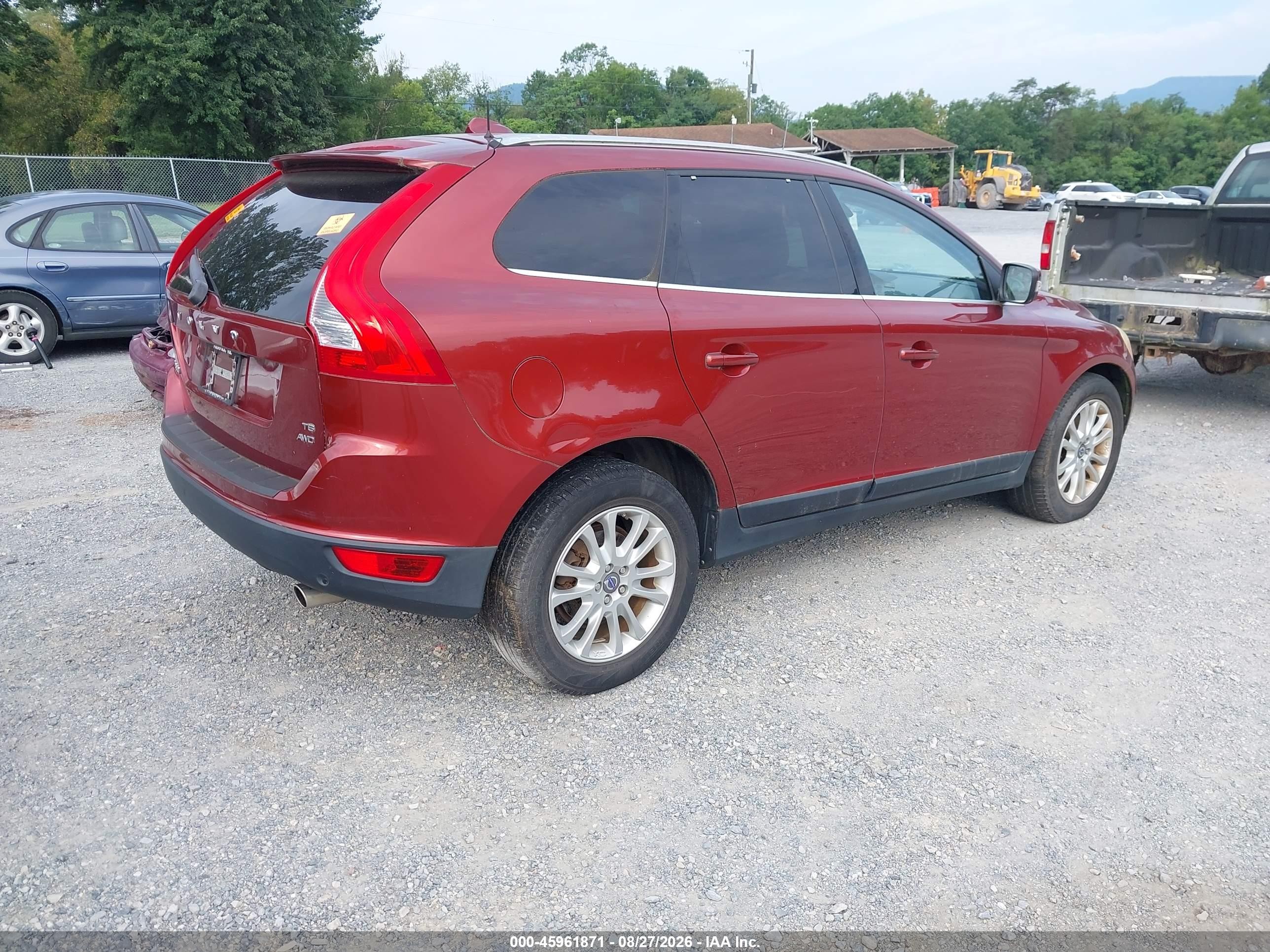 2010 Volvo Xc60 T6/t6 R-design Red vin: YV4992DZ1A2126937
