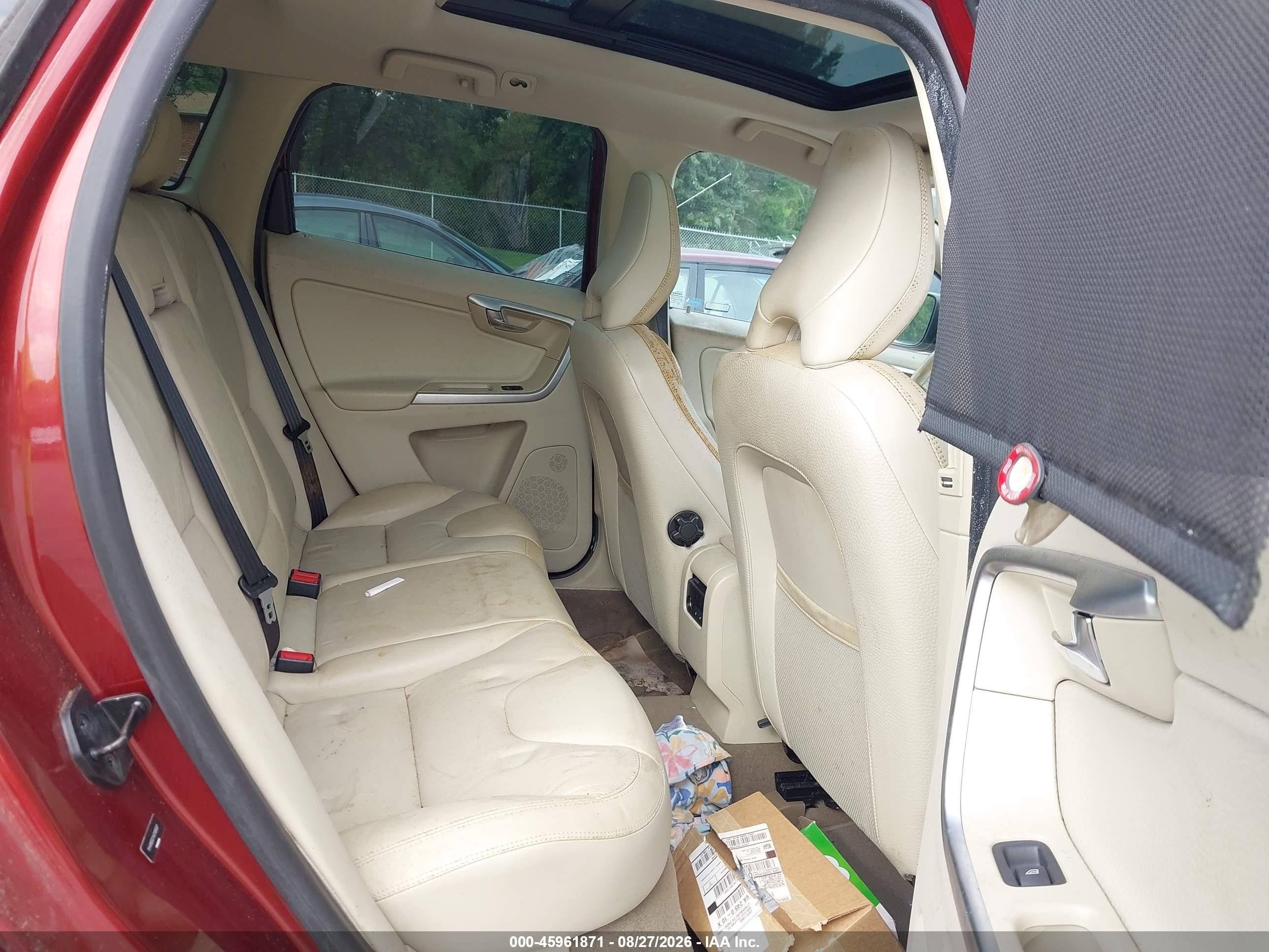 2010 Volvo Xc60 T6/t6 R-design Red vin: YV4992DZ1A2126937