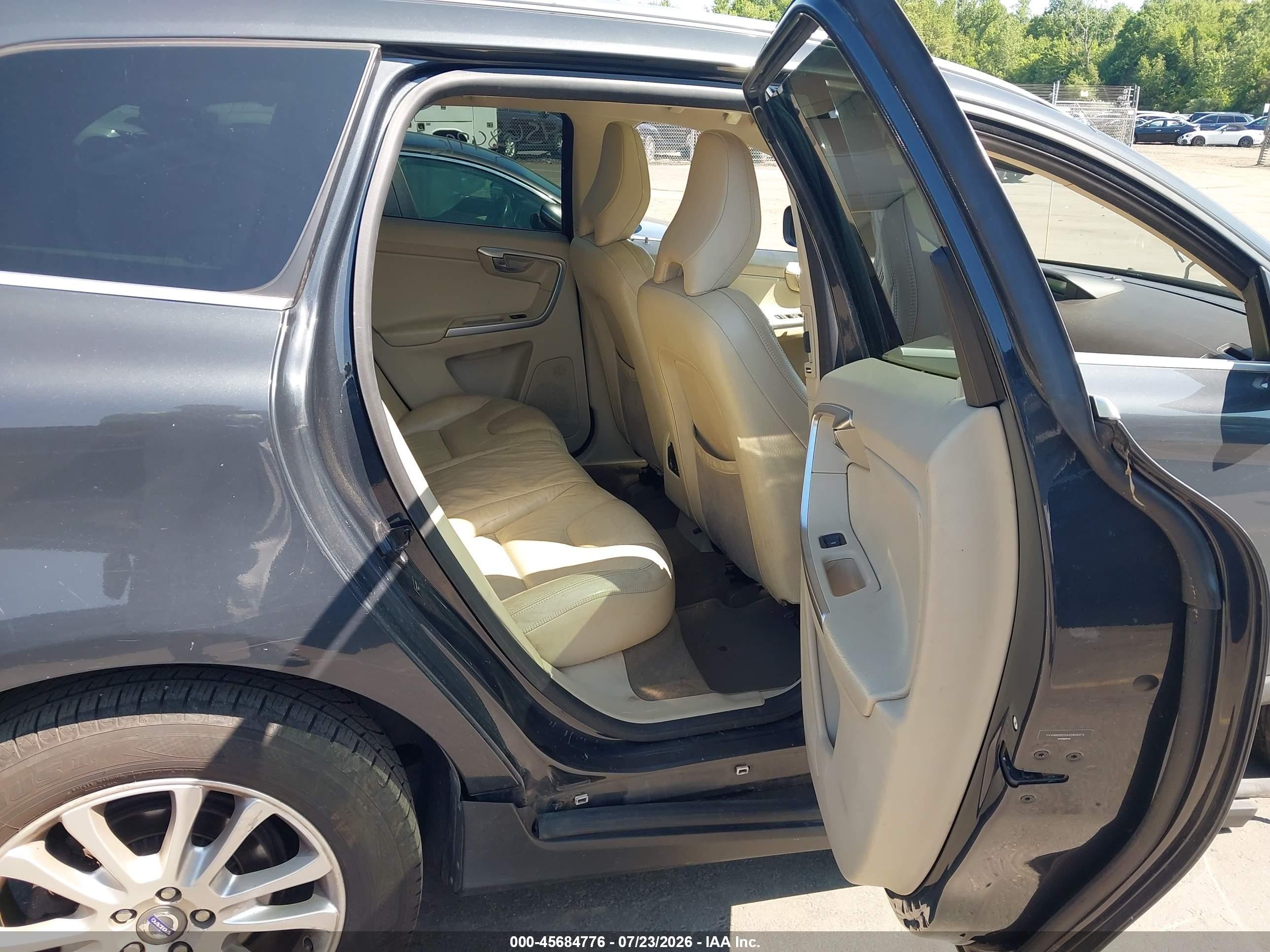 2010 Volvo Xc60 T6/t6 R-design Серый vin: YV4992DZ2A2089073