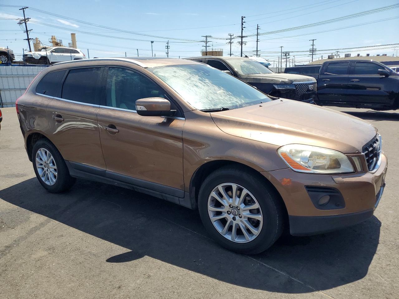 2010 Volvo Xc60 T6 Brown vin: YV4992DZ3A2019145