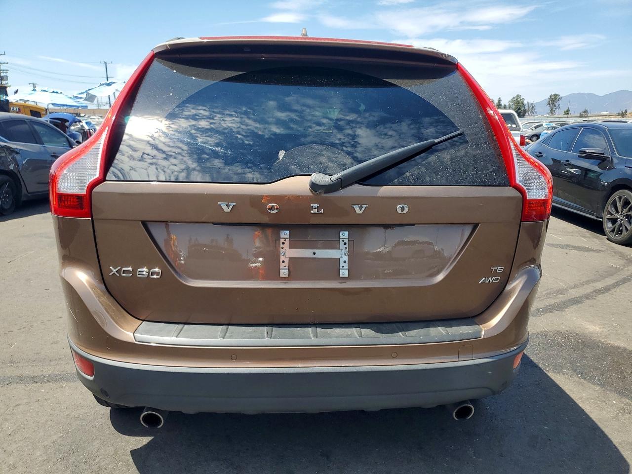 2010 Volvo Xc60 T6 Brown vin: YV4992DZ3A2019145