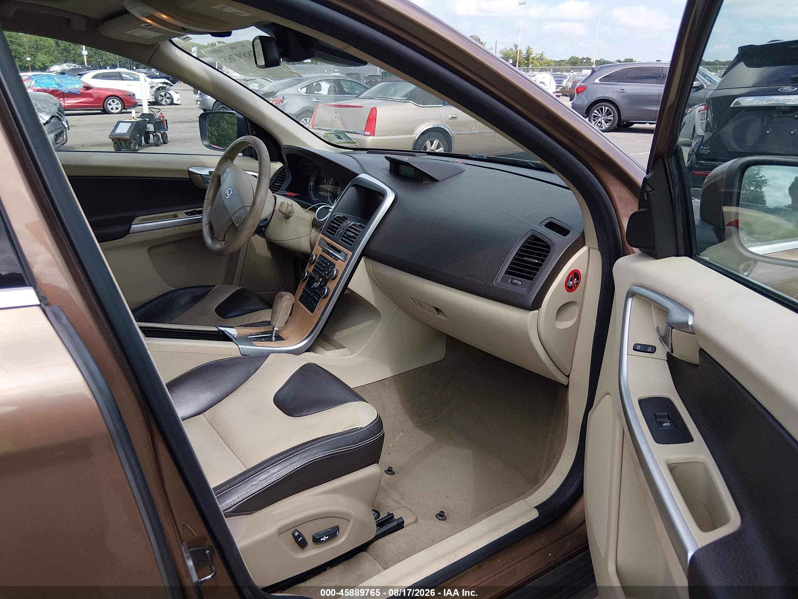 2010 Volvo Xc60 T6/t6 R-design Brown vin: YV4992DZ3A2019579