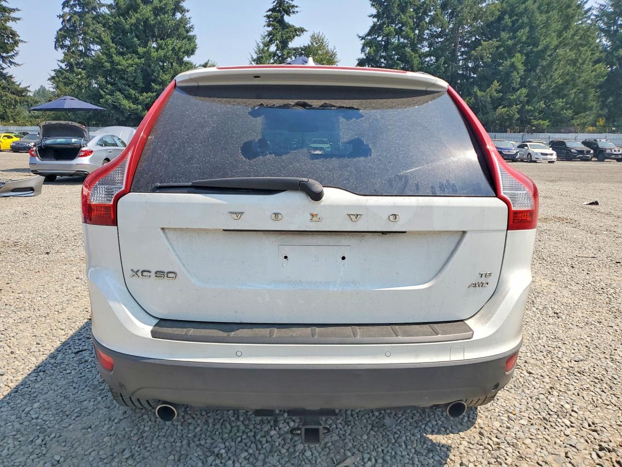 2010 Volvo Xc60 T6 White vin: YV4992DZ4A2029280