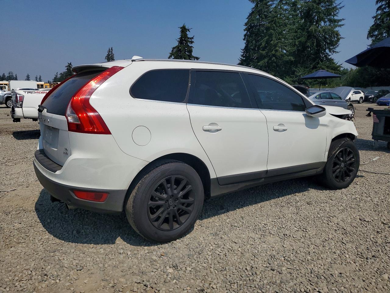 2010 Volvo Xc60 T6 White vin: YV4992DZ4A2029280