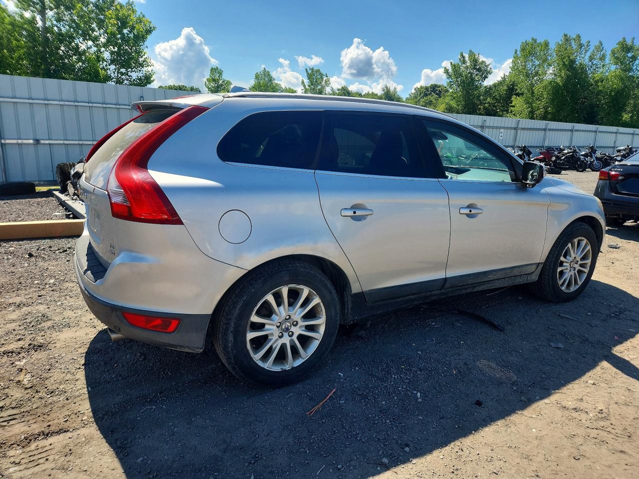 2010 Volvo Xc60 T6 Silver vin: YV4992DZ5A2019485