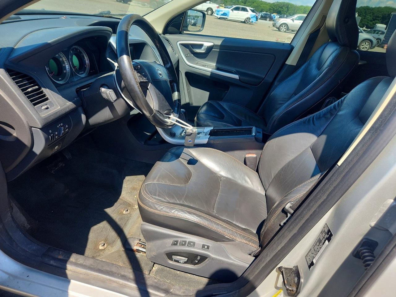 2010 Volvo Xc60 T6 Silver vin: YV4992DZ5A2019485