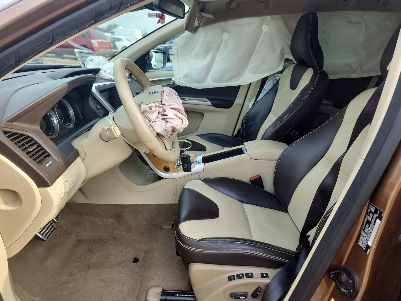 2010 Volvo Xc60 T6 Желто-коричневый vin: YV4992DZ6A2019365