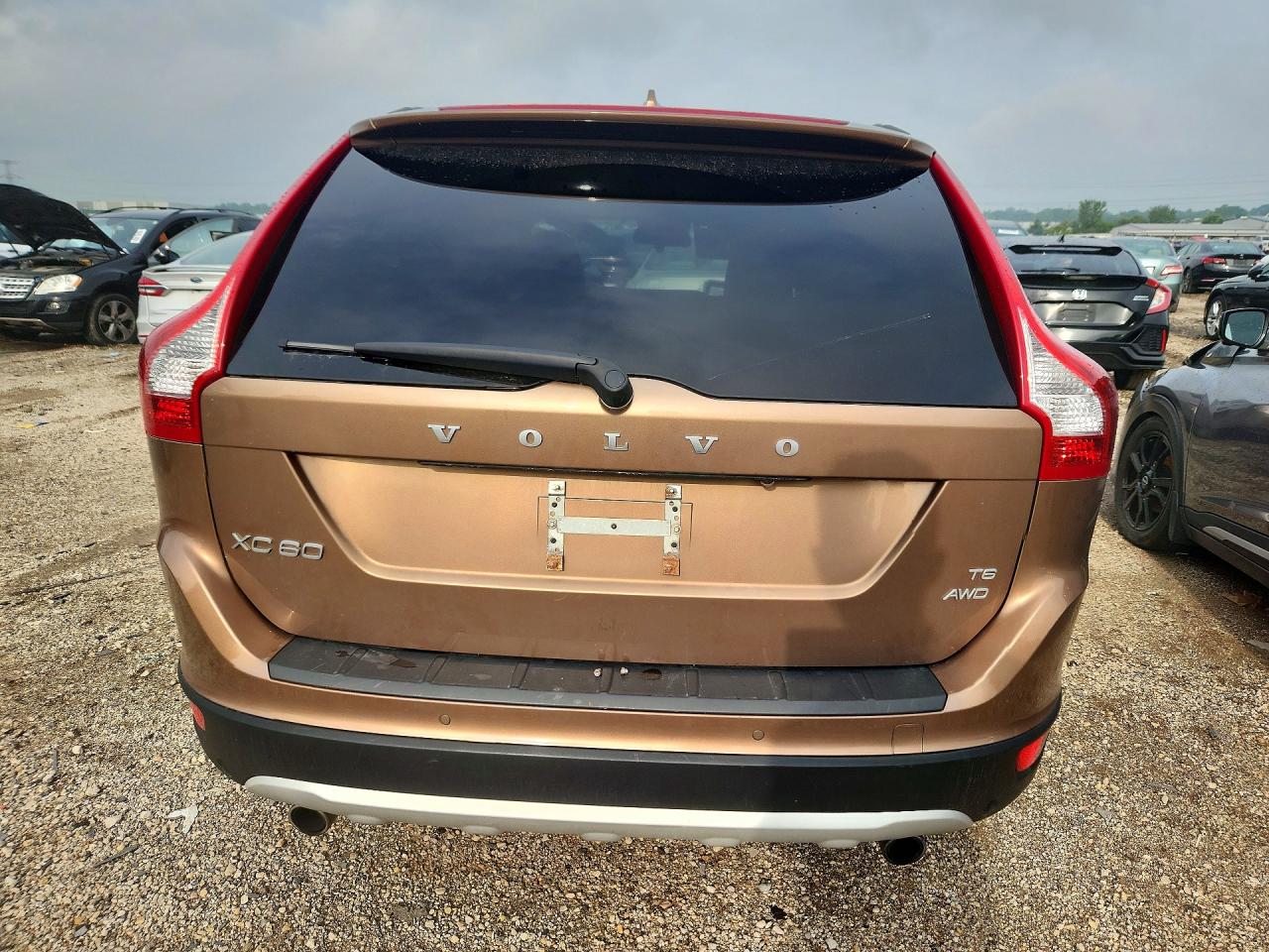 2010 Volvo Xc60 T6 Желто-коричневый vin: YV4992DZ6A2019365