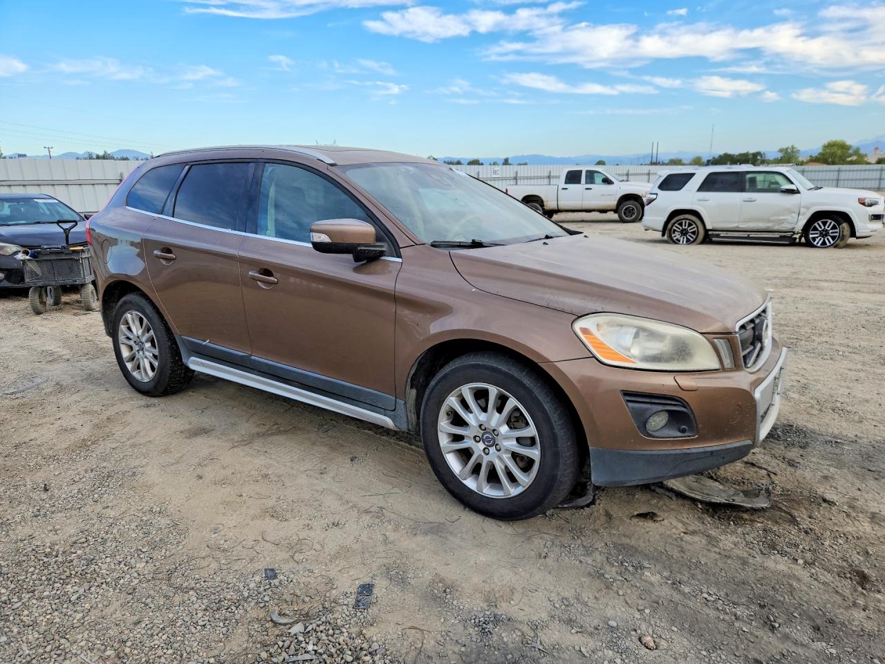 2010 Volvo Xc60 T6 Brown vin: YV4992DZ8A2020985