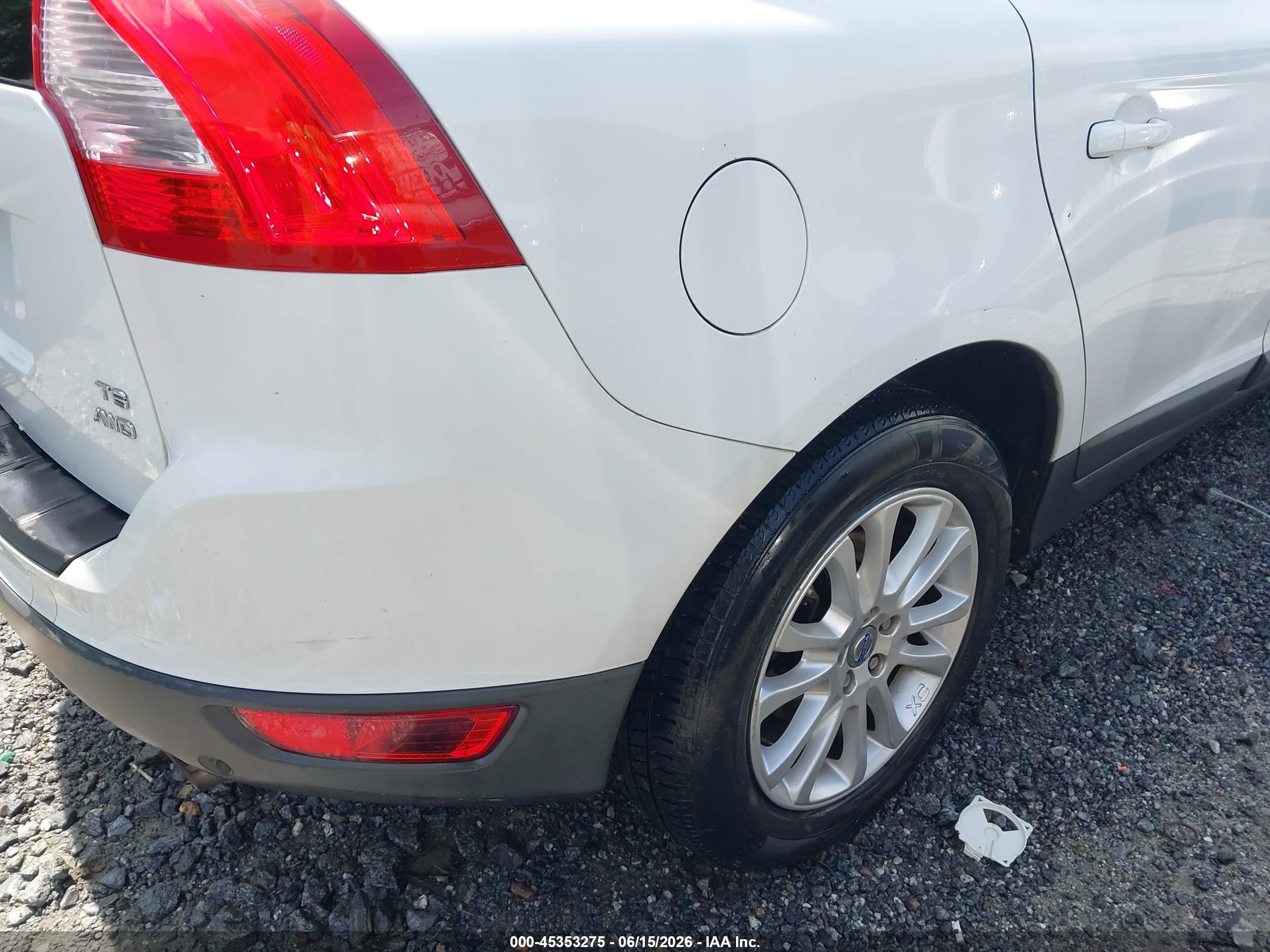 2010 Volvo Xc60 T6/t6 R-design White vin: YV4992DZ8A2032800