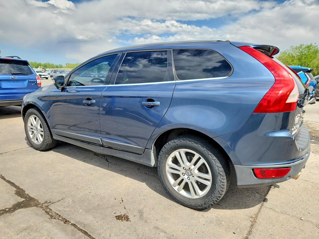 2010 Volvo Xc60 T6 Blue vin: YV4992DZ8A2033414