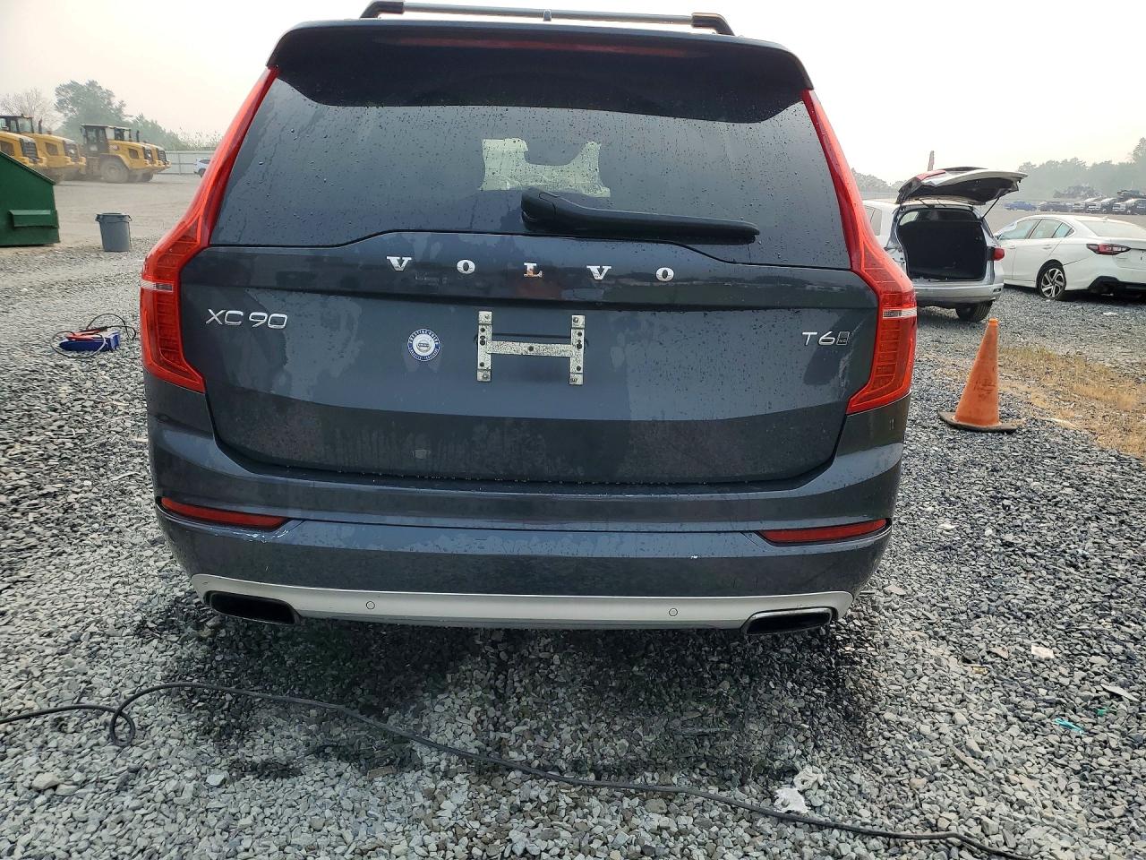 2021 Volvo Xc90 T6 Momentum Серый vin: YV4A221K1M1696469