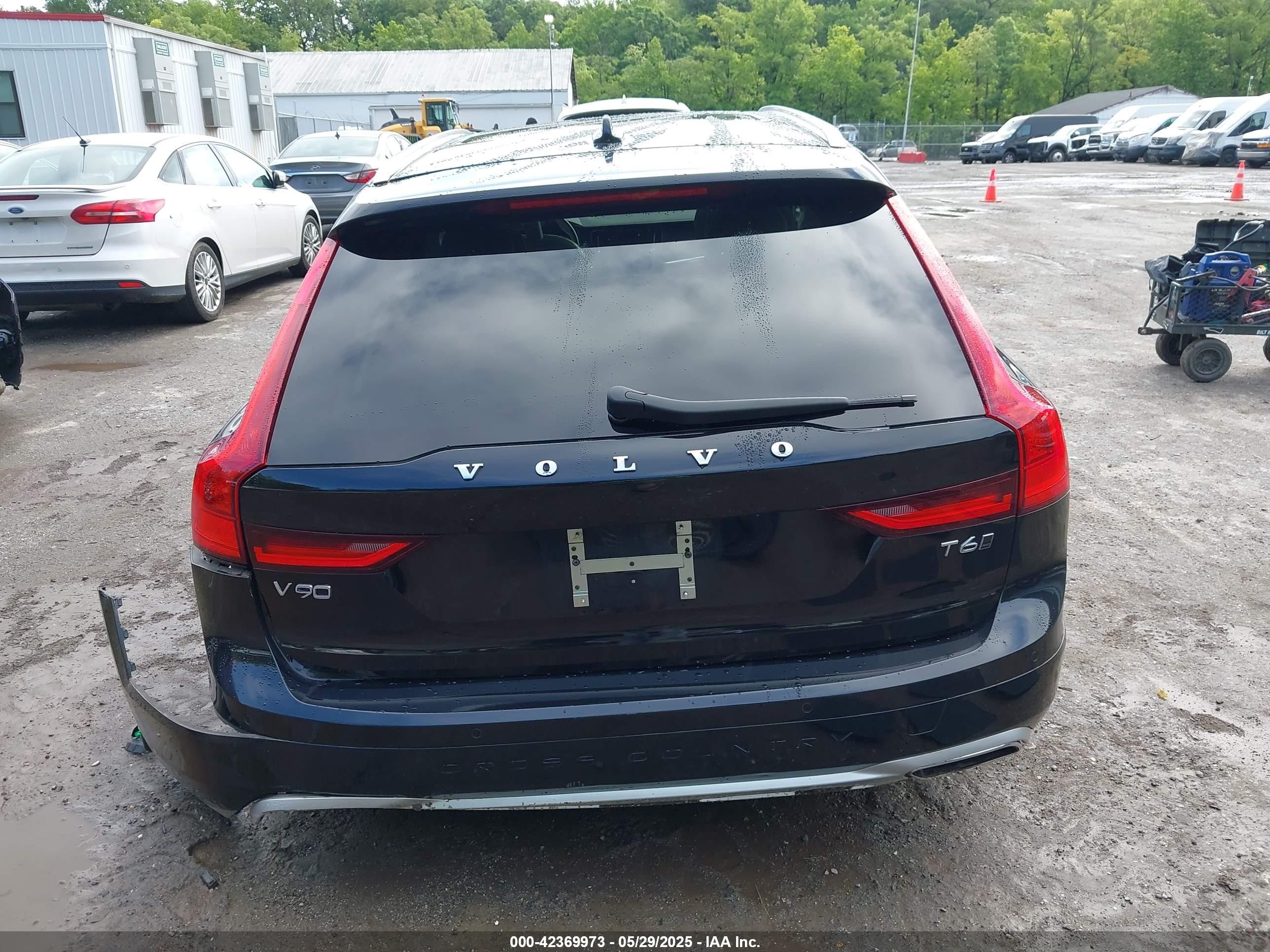 2017 Volvo V90 Cross Country T6 Black vin: YV4A22NL0H1006705