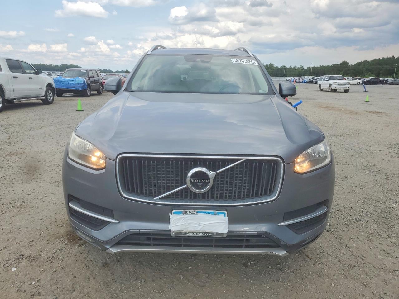 2016 Volvo Xc90 T6 Gray vin: YV4A22PK1G1027985