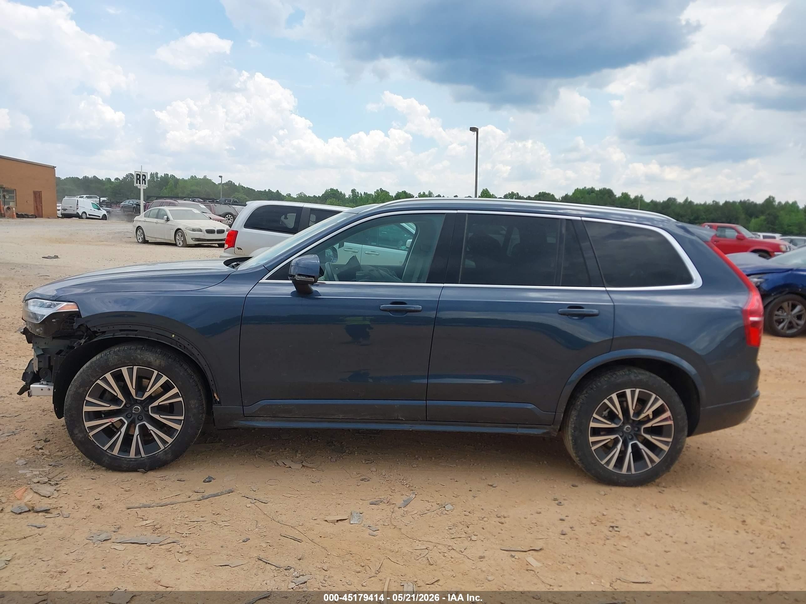 2022 Volvo Xc90 T6 Momentum 7 Passenger Blue vin: YV4A22PK1N1775780