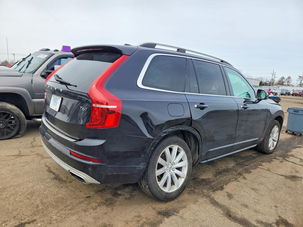 2018 Volvo Xc90 T6 Black vin: YV4A22PK2J1215681