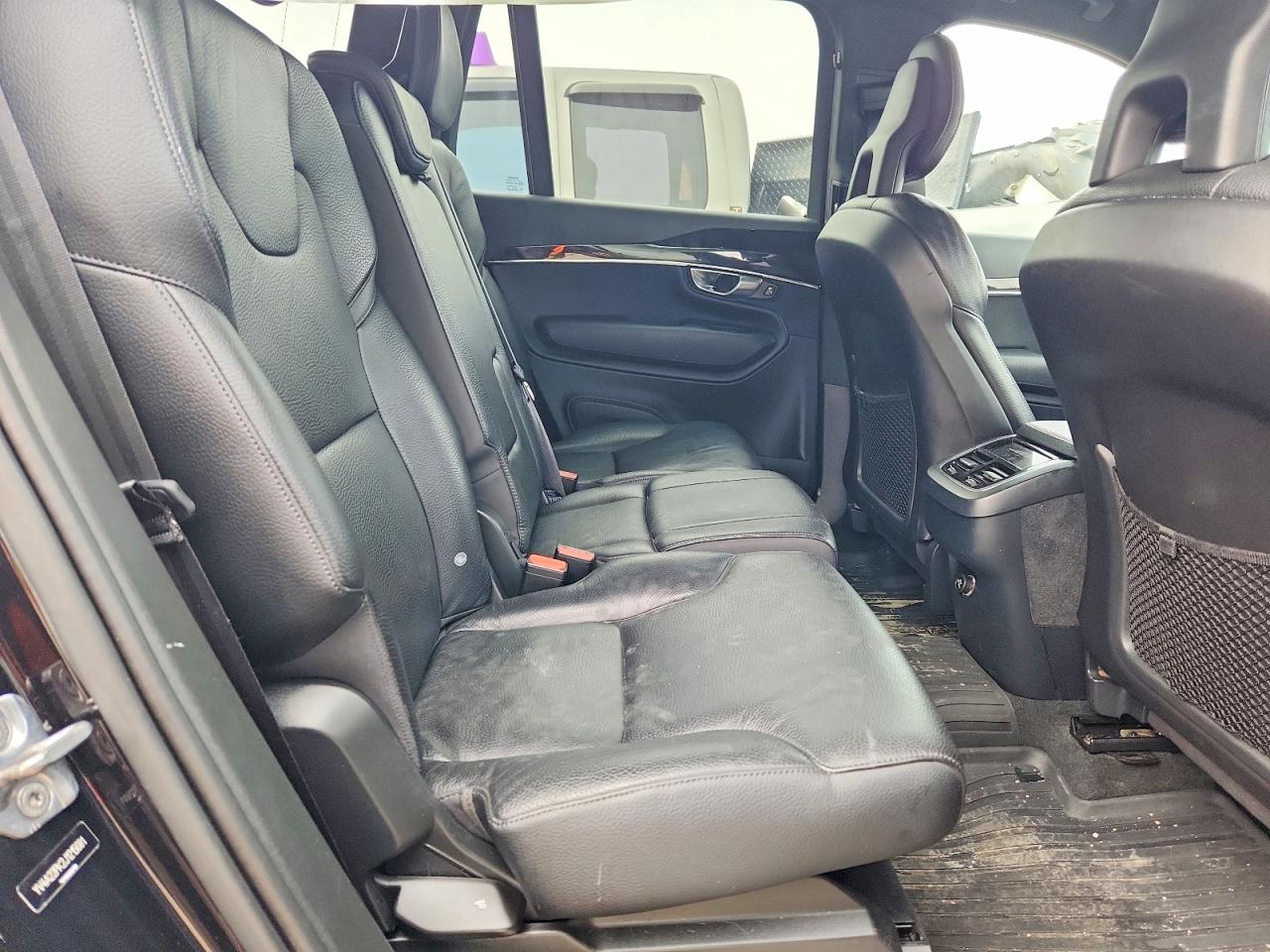2018 Volvo Xc90 T6 Black vin: YV4A22PK2J1215681