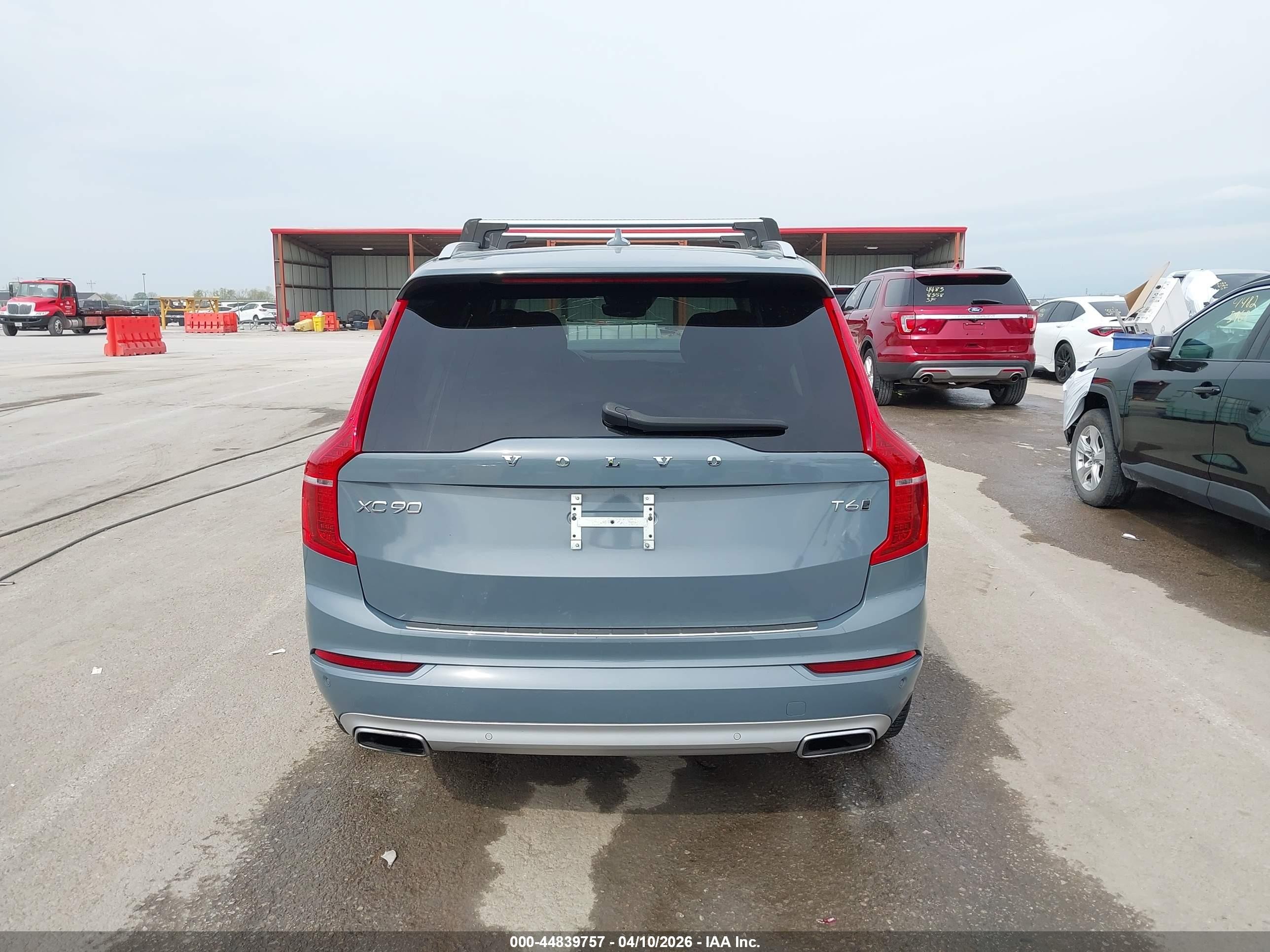 2020 Volvo Xc90 T6 Momentum 7 Passenger Blue vin: YV4A22PK2L1610270